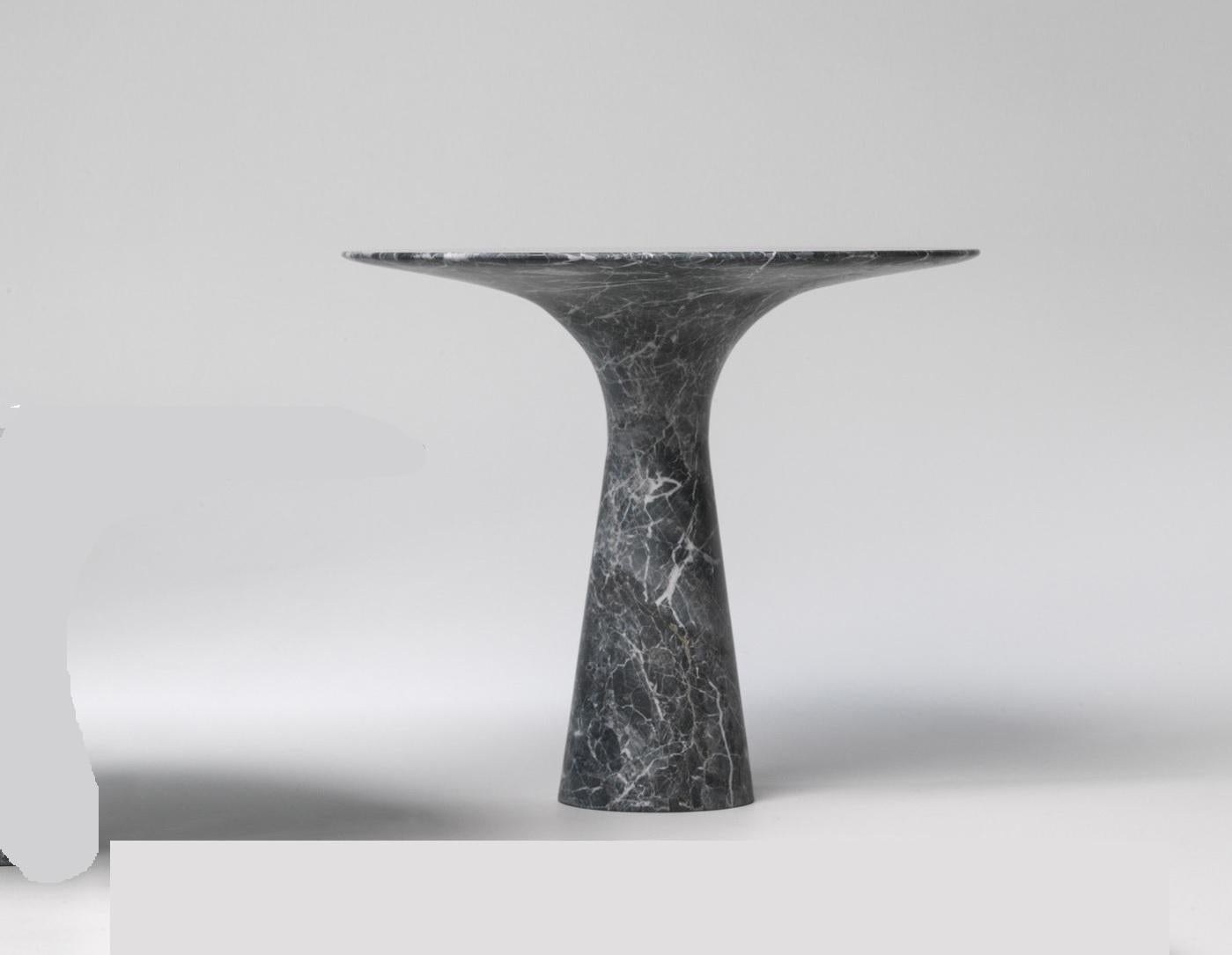 Refined Contemporary marble 03 grey Saint Laurent marble cake stand
Signed by Leo Aerts.
Dimensions: diameter 26 x height 22.5 cm 
Material: grey saint laurent marble
Technique: polished, carved. 
Available in marble: kyknos, bianco