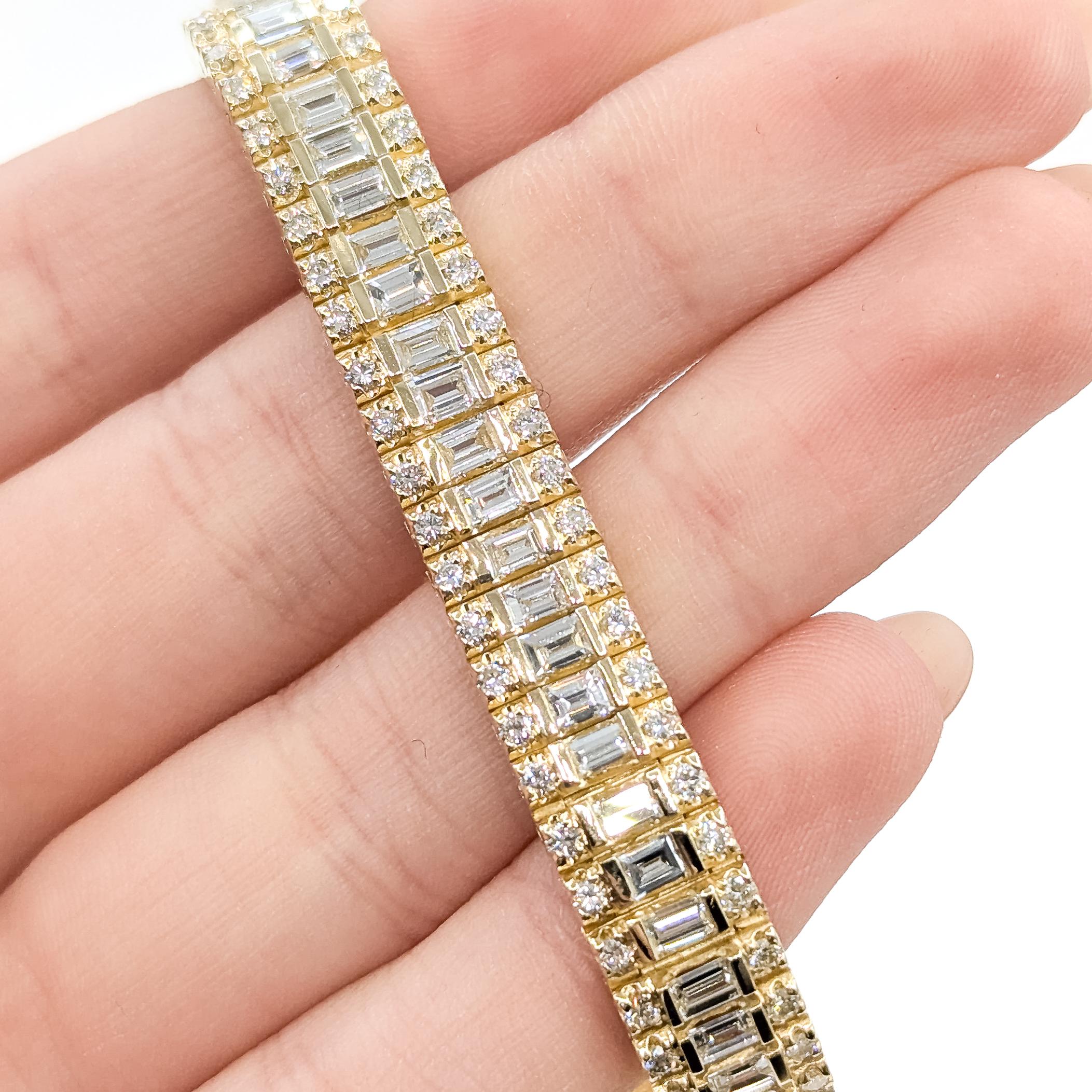 Pulsera Ferrocarril de Diamantes Refinados en Oro Amarillo de 14k en Excelente estado para la venta en Bloomington, MN