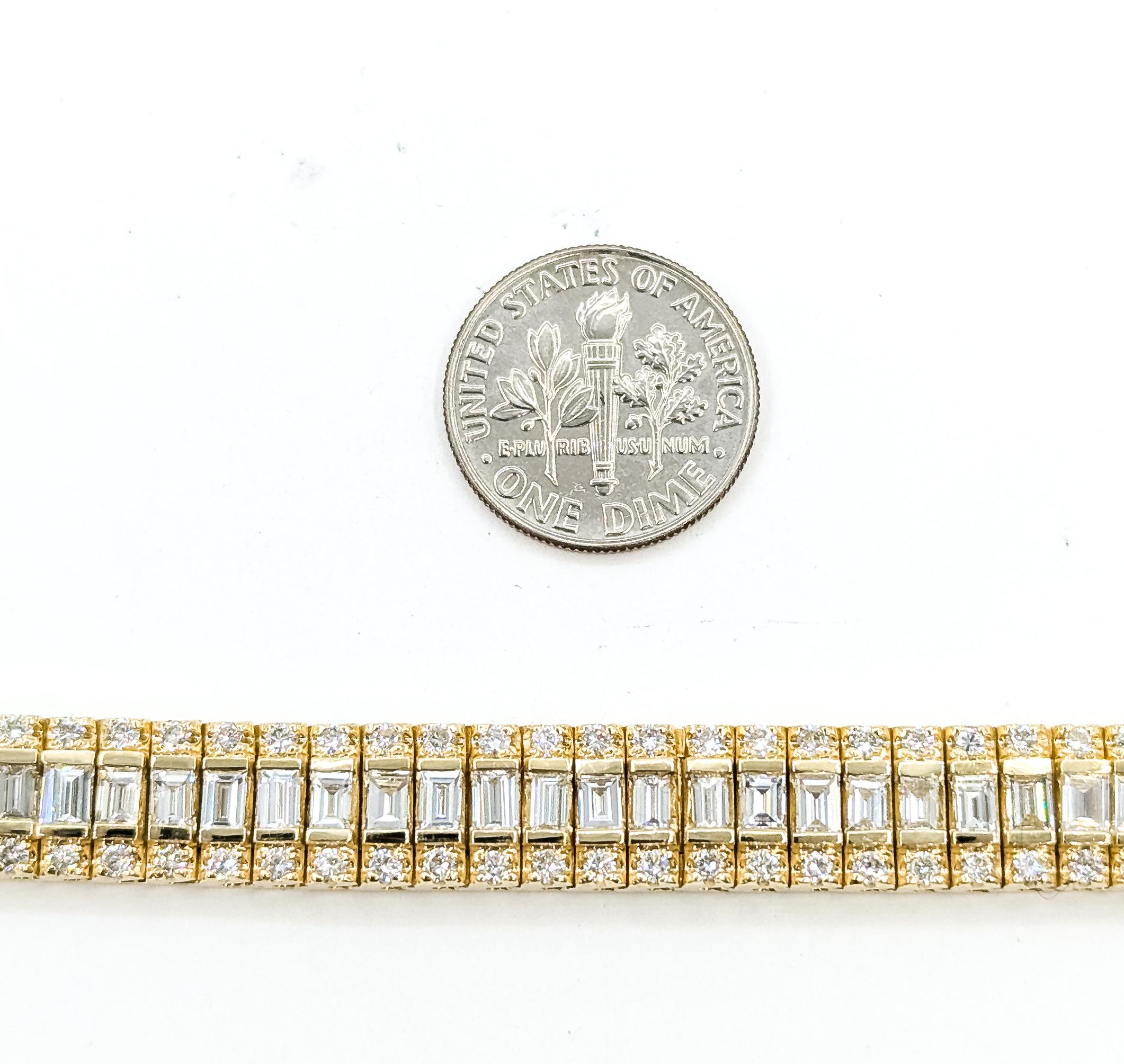 Pulsera Ferrocarril de Diamantes Refinados en Oro Amarillo de 14k en venta 3