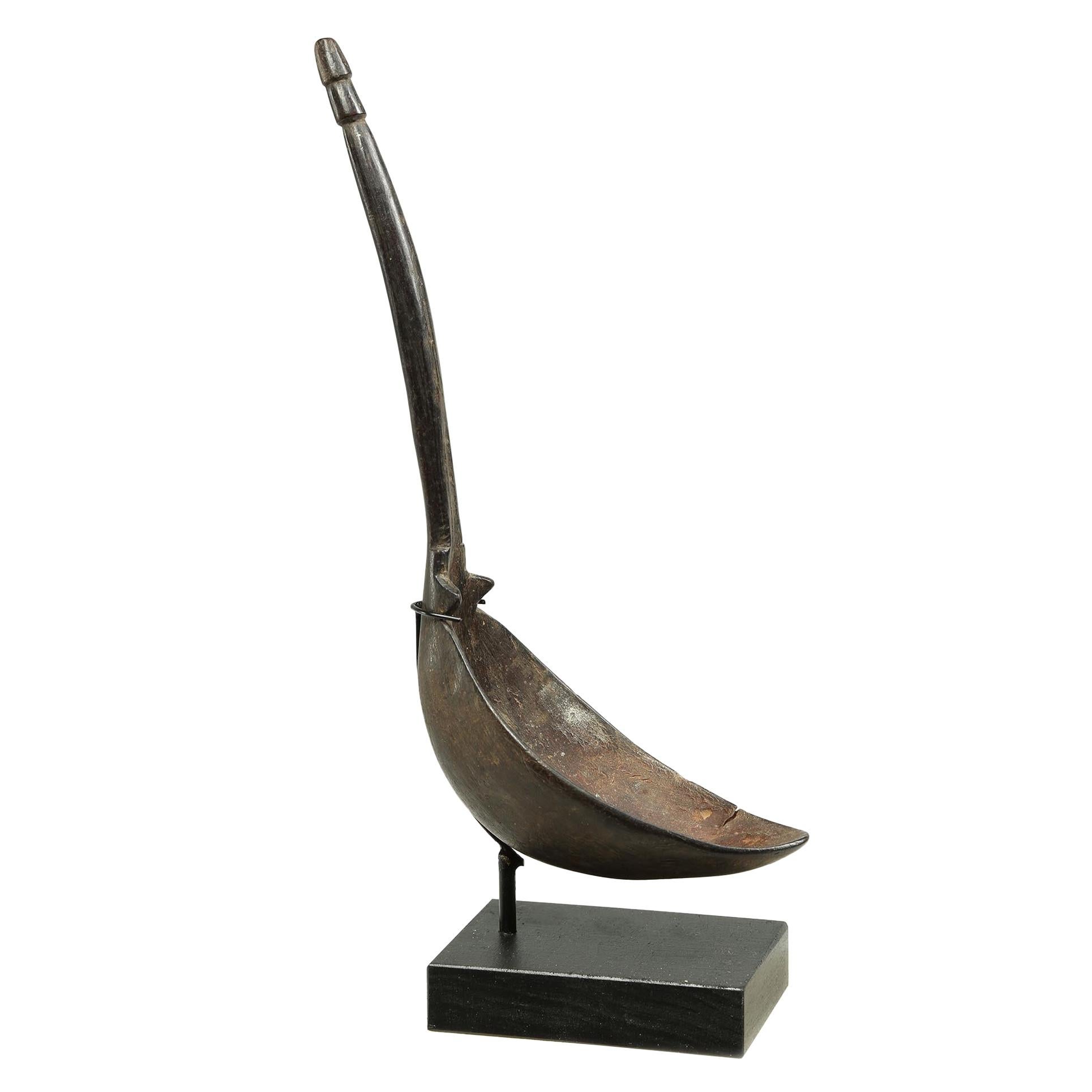 Refined Dinka Wood Spoon, South Sudan, Africa, Early 20th Century For Sale