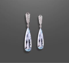 Refined Elegance: 20.50ct Aquamarines & Diamond 18kt White Gold Earrings