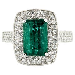 Raffinierter Smaragd- und Diamantring aus Platin