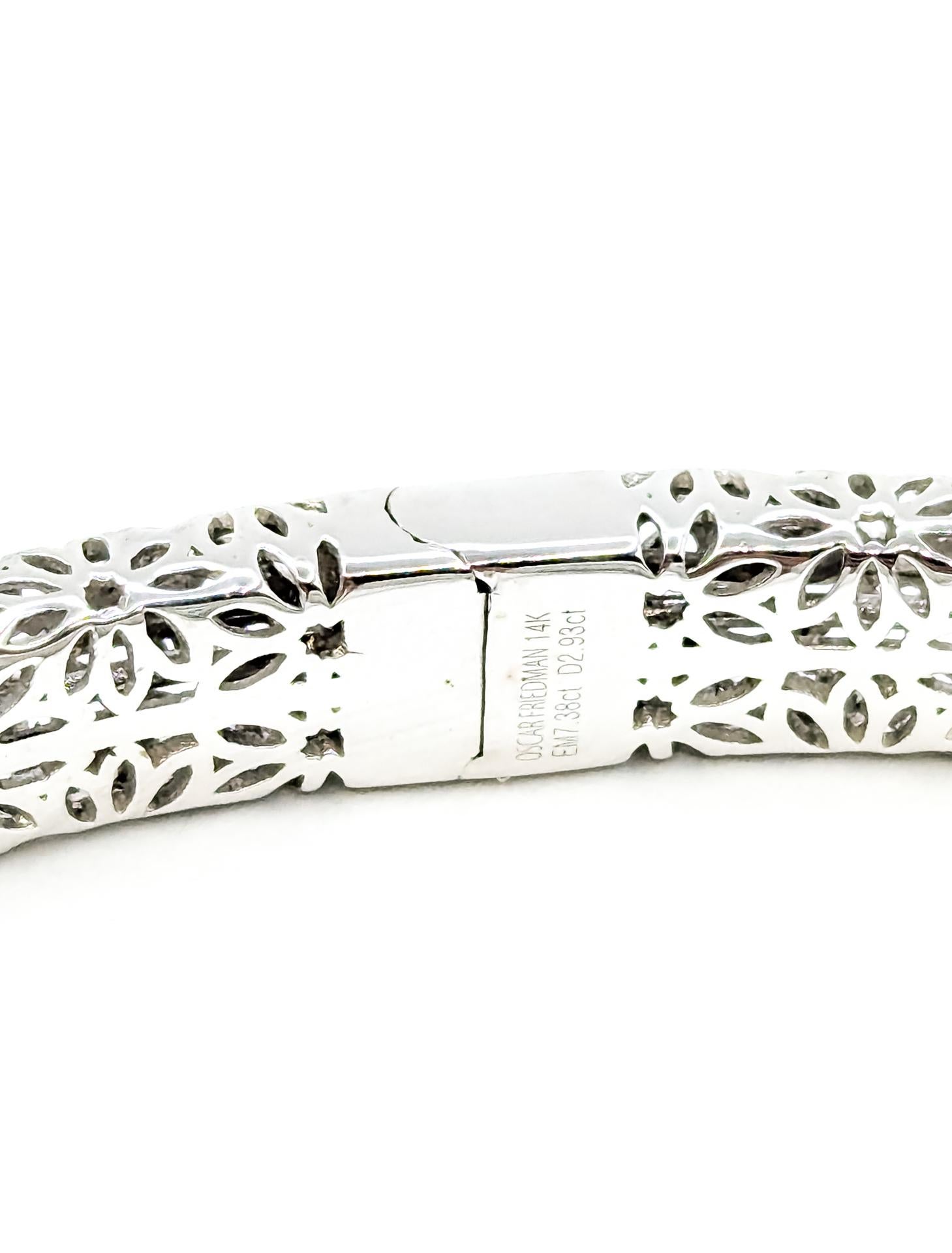 Bracelet à charnière en or blanc 14k avec émeraude raffinée Pour femmes en vente