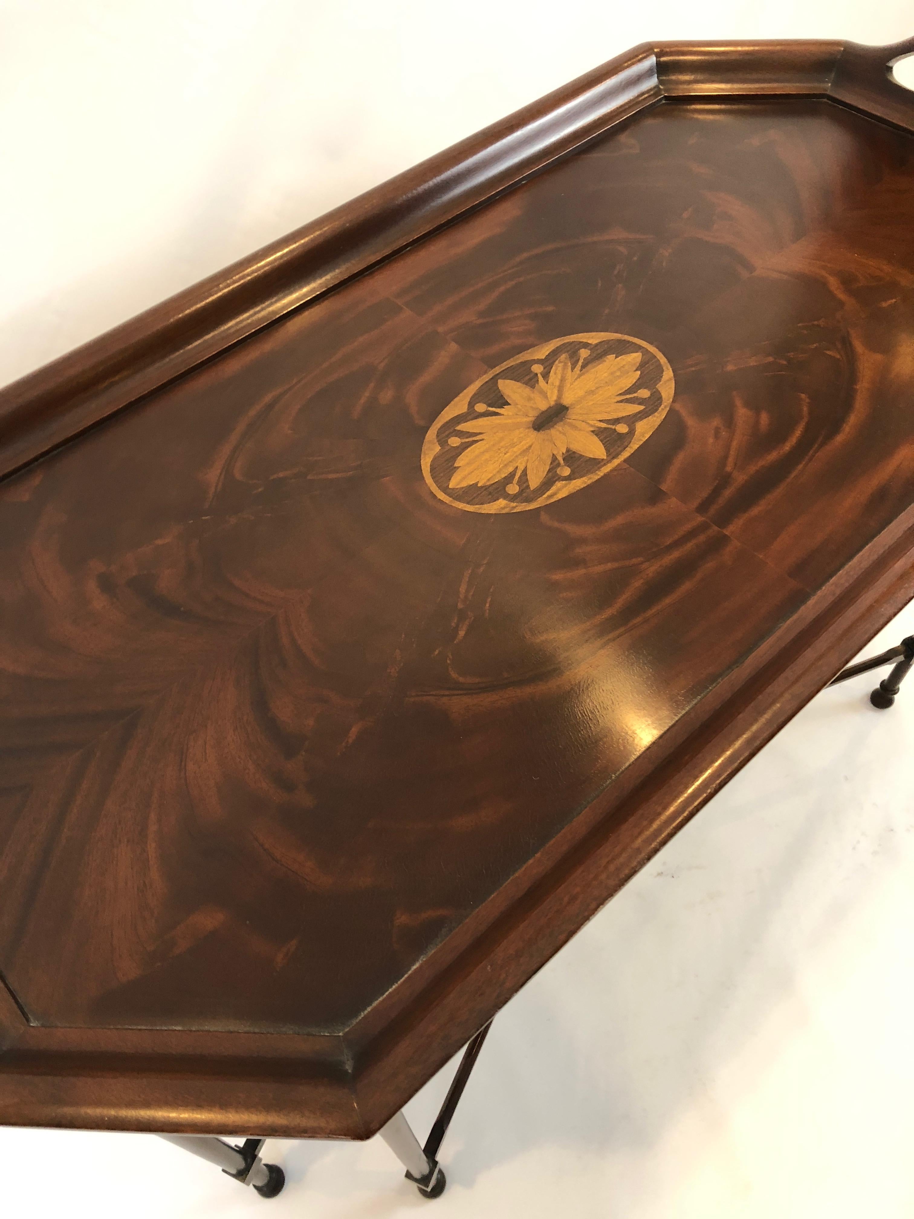 Refined Fixed Tray Flame Mahogany Coffee Table by Councill In Excellent Condition For Sale In Hopewell, NJ