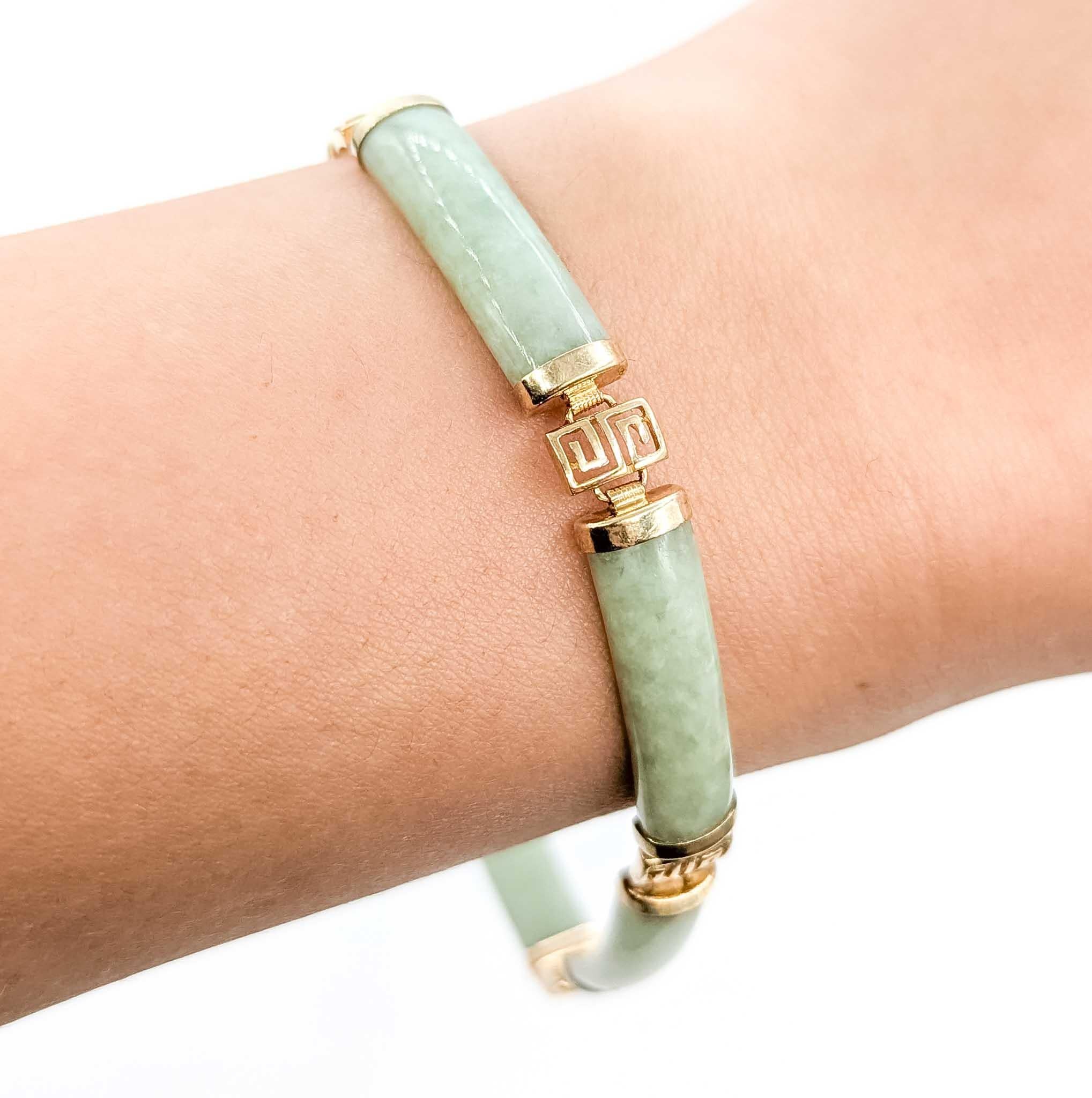Taille ronde Bracelet à maillons en or jaune 14k et jade raffiné en vente