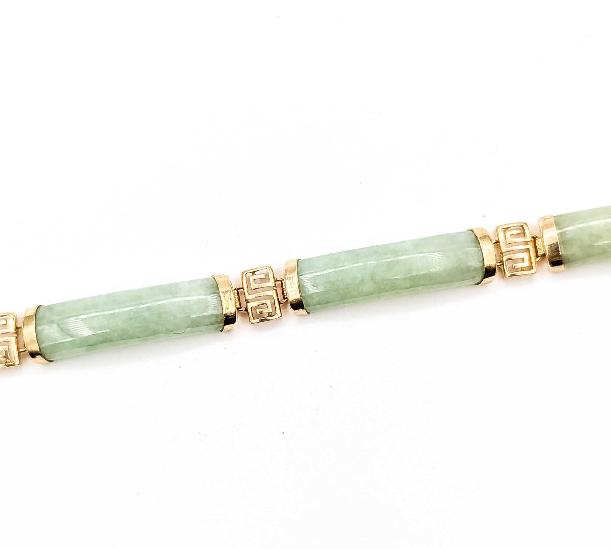Bracelet à maillons en or jaune 14k et jade raffiné Pour femmes en vente