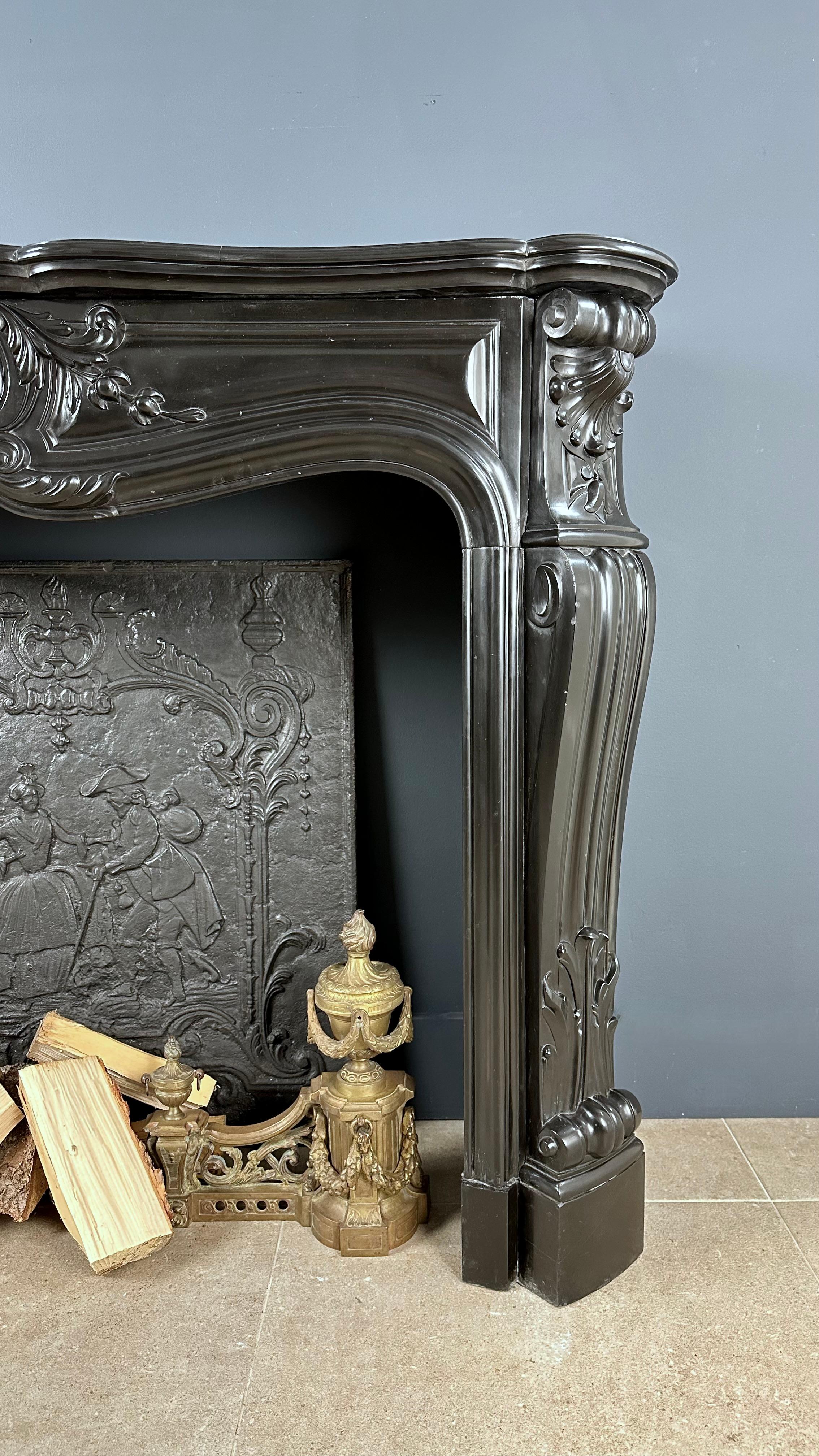 Refined Louis XV Style: Antique Marble Front Fireplace in Noir de Mazy Marble For Sale 10