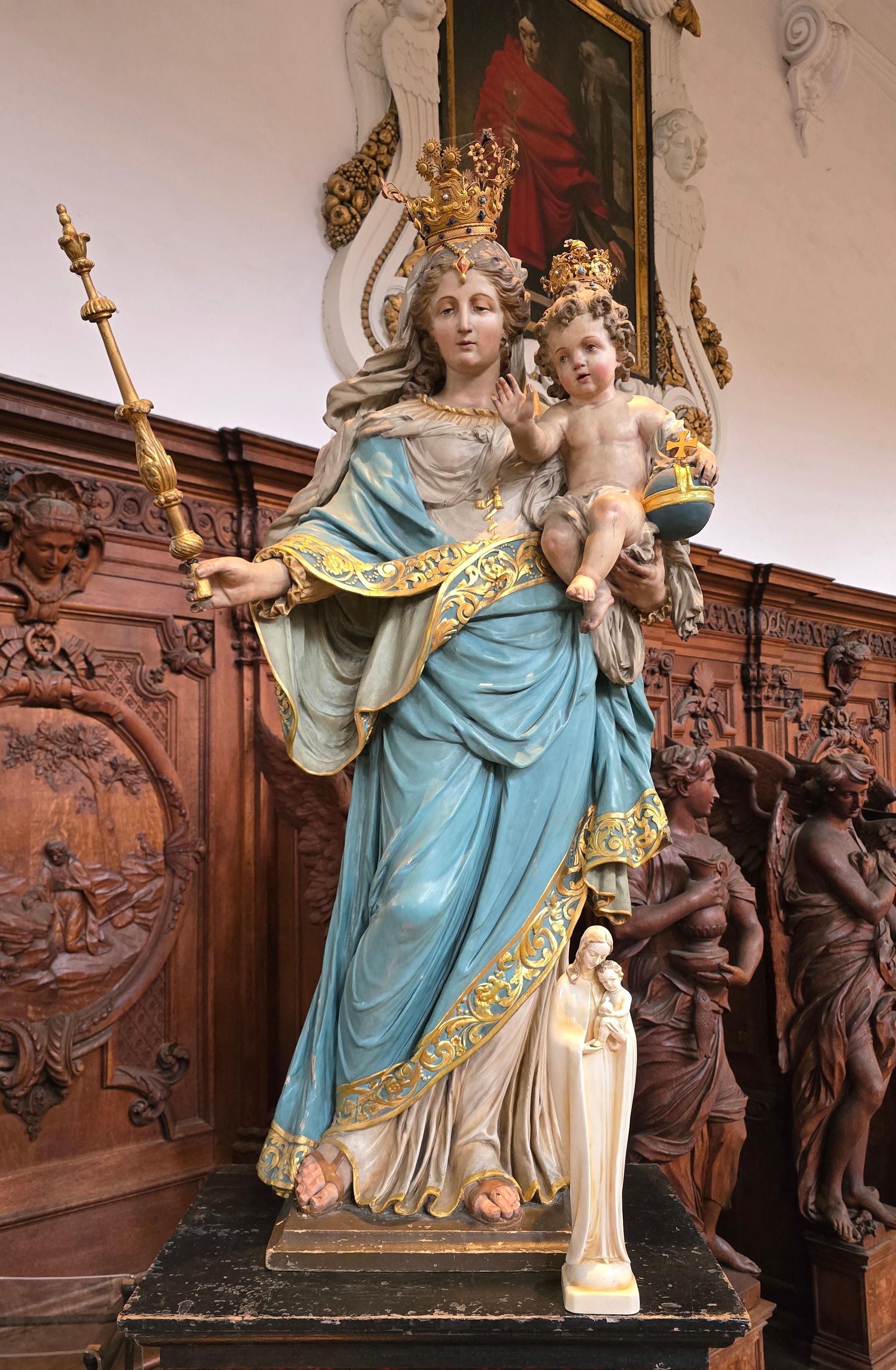 Refined Madonna and Child Statue – c. 1950 – West Germany – Signed HM im Angebot 1