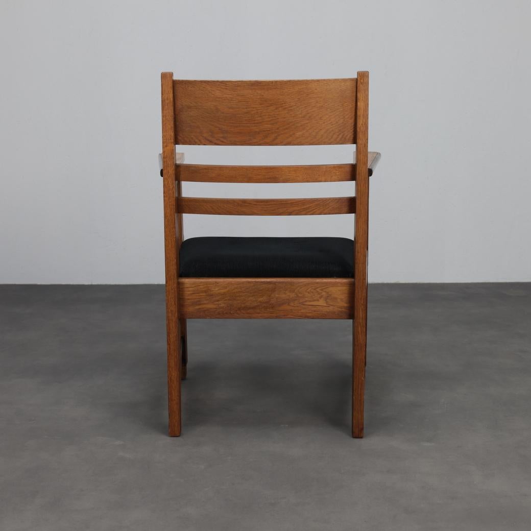Mid-20th Century Refined Pair of Art Deco Armchairs, Attributed to L.O.V. Oosterbeek, 1930s For Sale