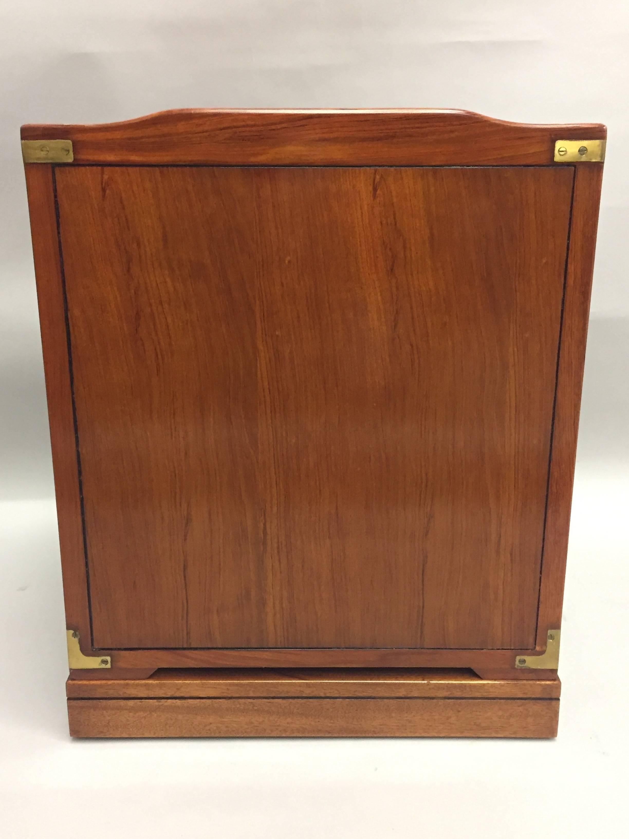 Late 20th Century Refined Pair of Mahogany Campaign Style Nightstands Chests