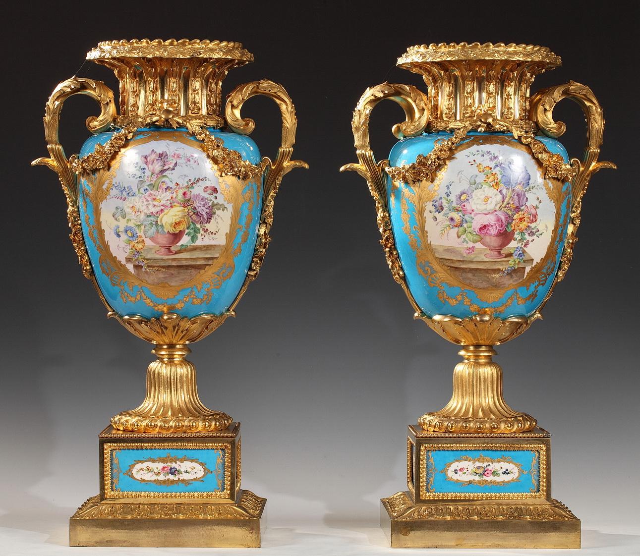 Gilt Refined Pair of Porcelain and Gilded Bronze Louis XVI Style 
