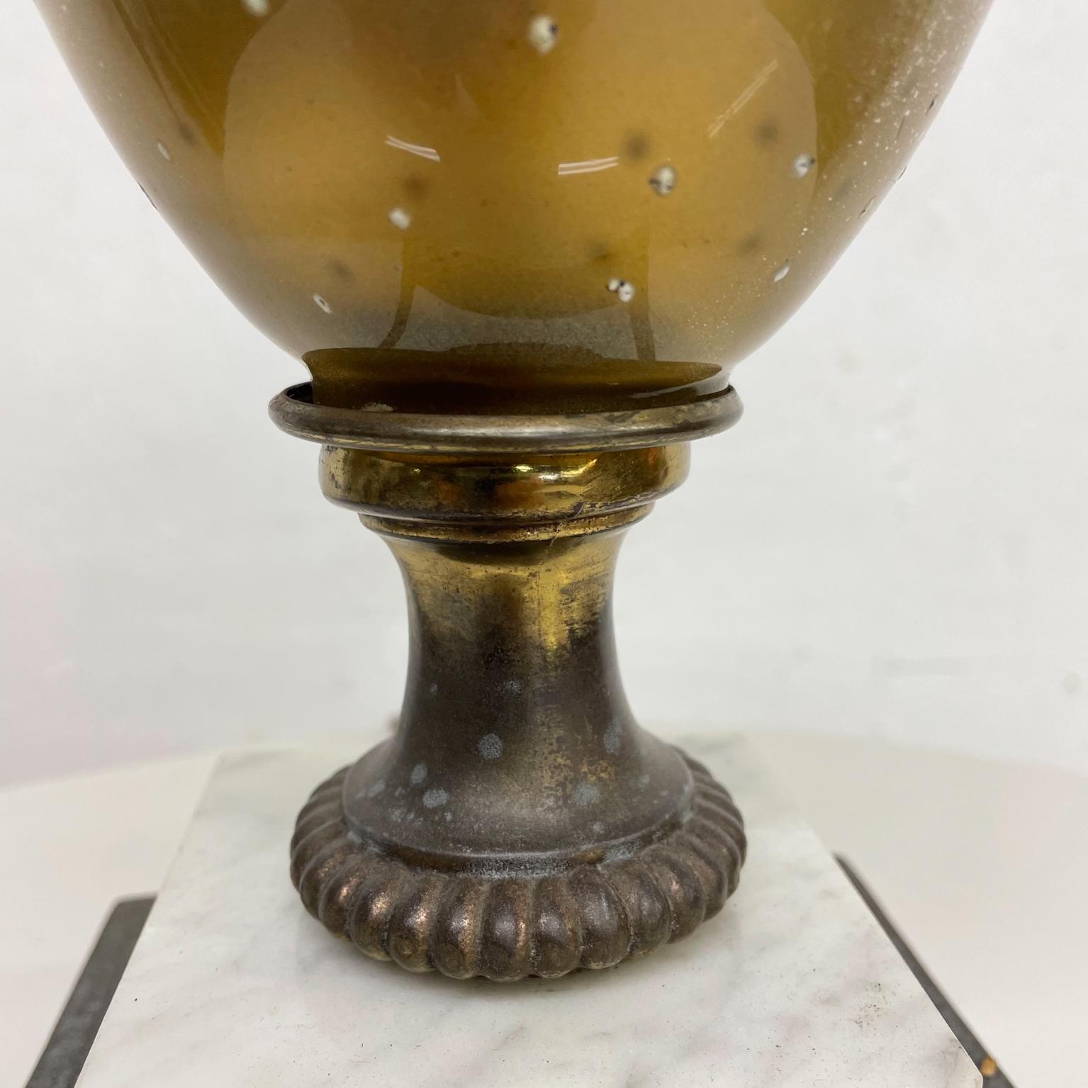 Mid-20th Century Refined Style of Murano Gold Art Glass Marble Table Lamp, Italy, 1950s