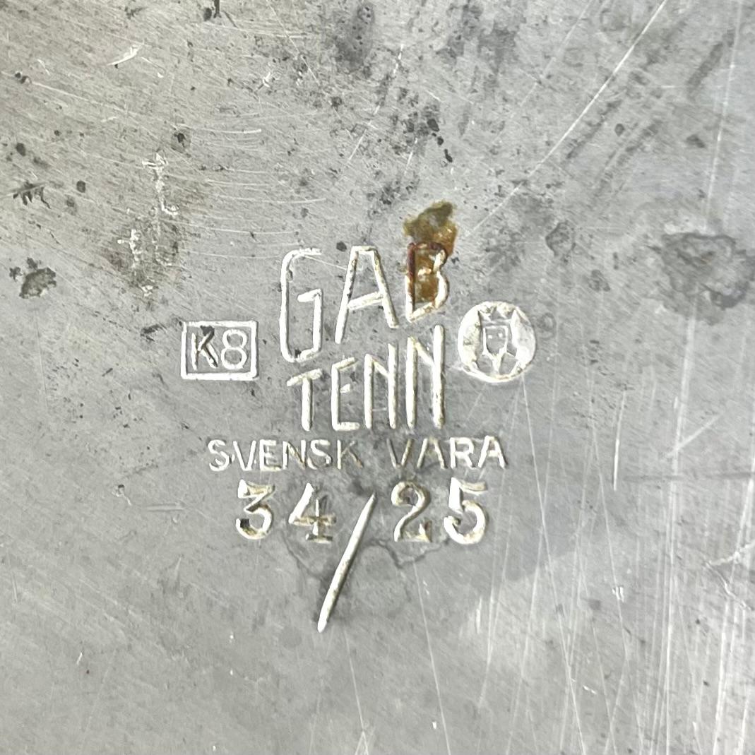 Refinada bandeja de peltre Grace sueca, Art Déco sueco de 1936, firma GAB Tenn mediados del siglo XX