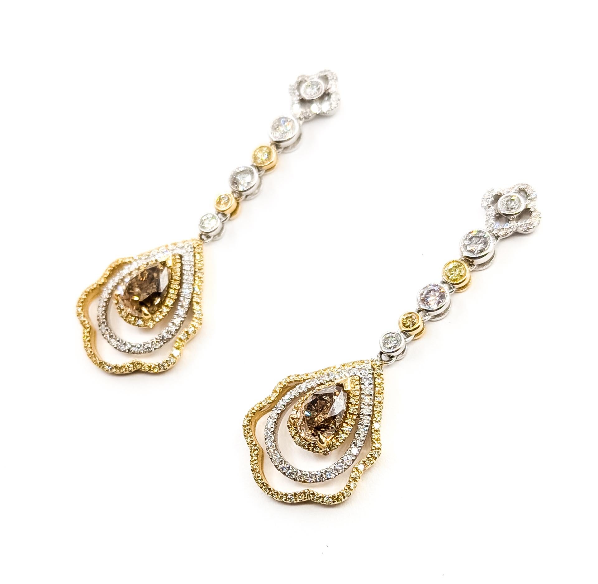 Refinados Pendientes Colgantes de Oro Bicolor de 14k Corte redondo en venta