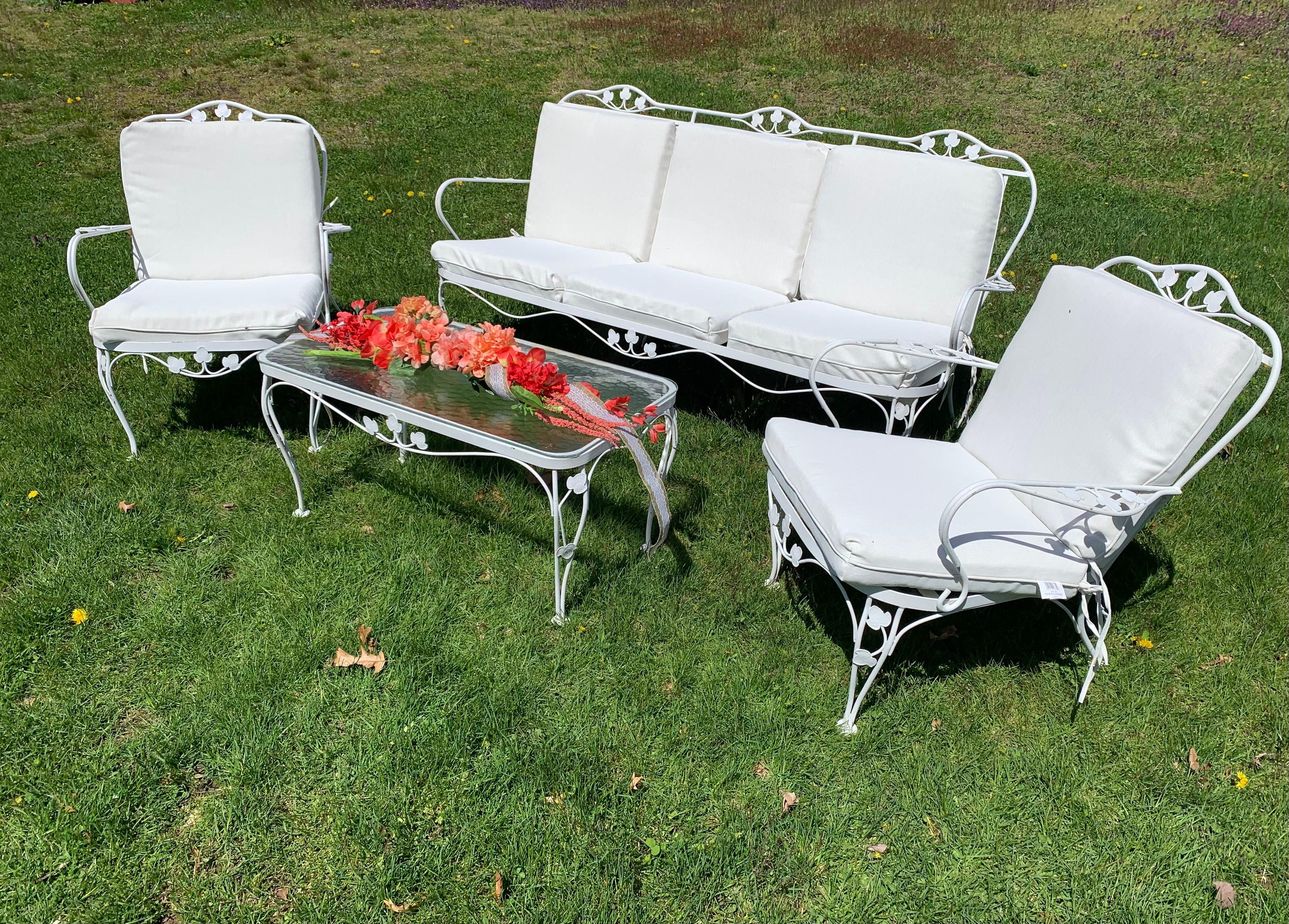 Mid-Century Modern Refinished and Upholstered Conversation Set by Woodard Salterini For Sale