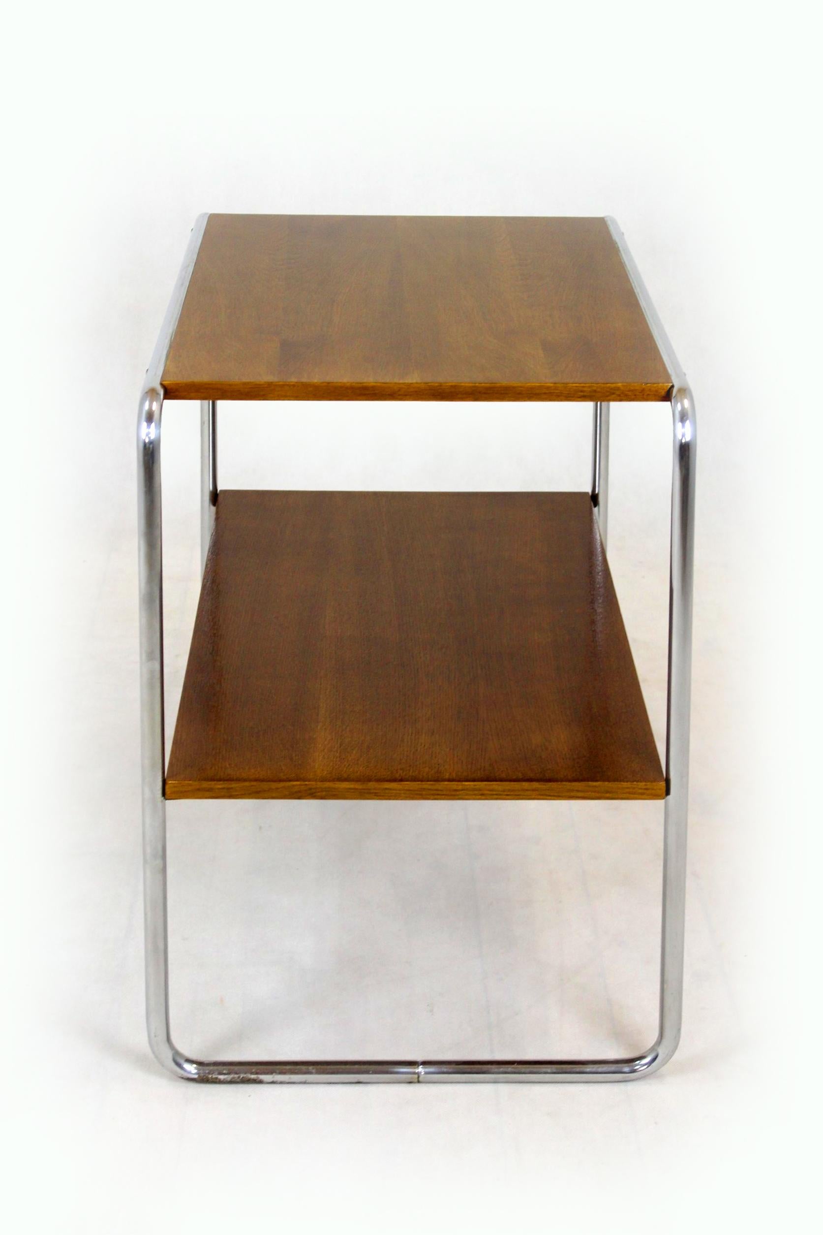Refinished B12 Side Table by Marcel Breuer, 1940s For Sale 5