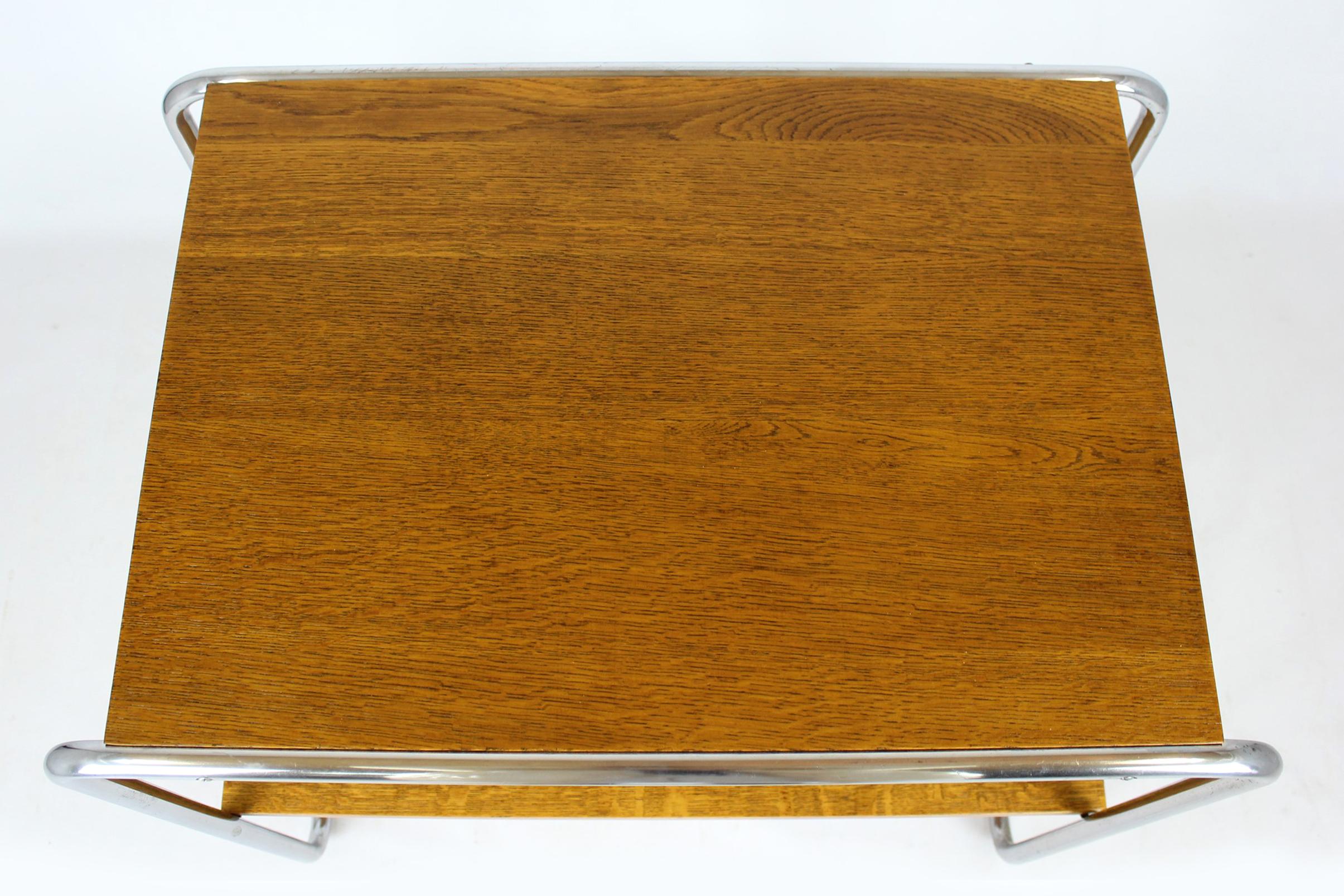 Bauhaus Refinished B12 Side Table by Marcel Breuer, 1940s For Sale