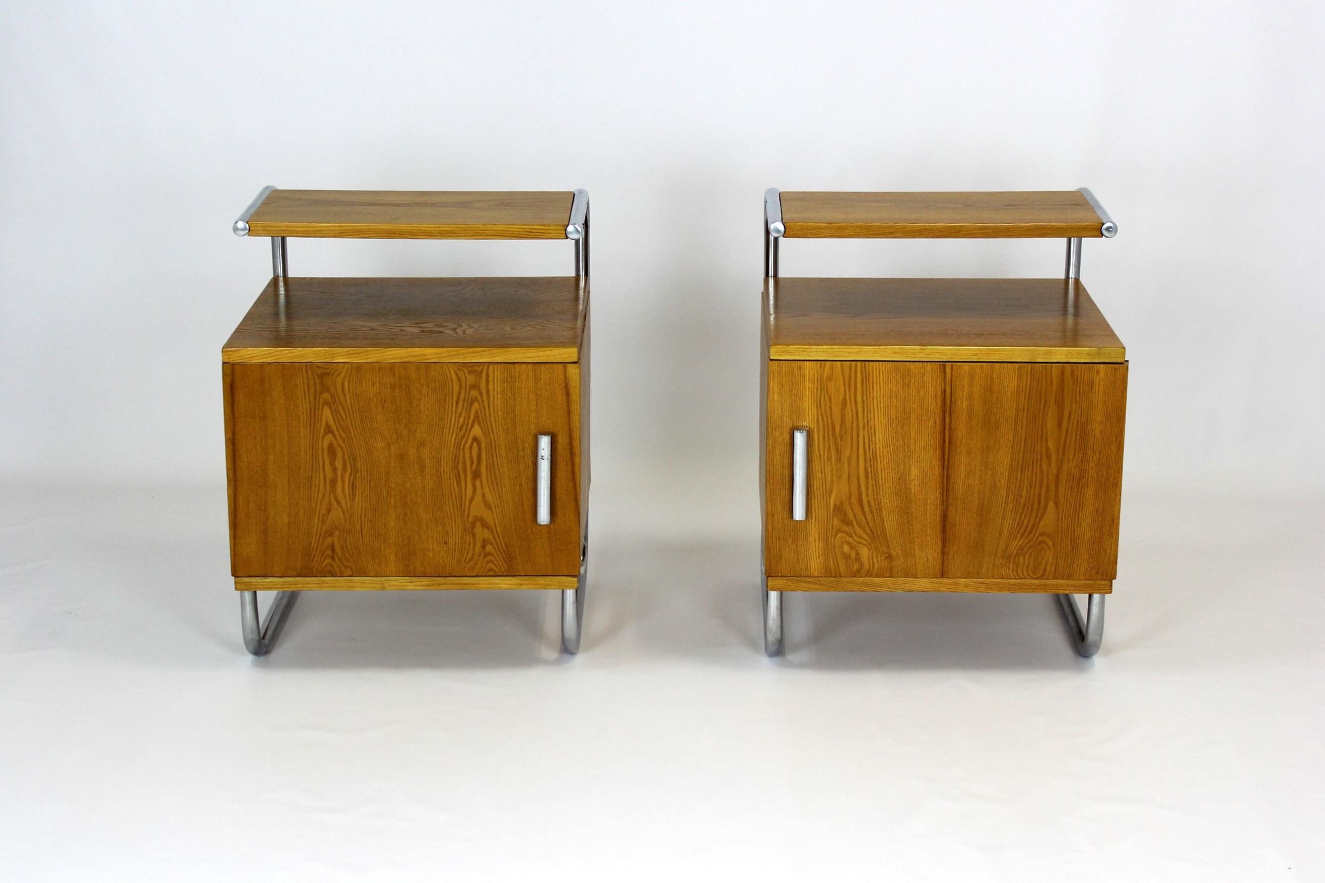 Refinished Bauhaus Tubular Steel Nightstands from Mücke Melder for Famed, 1940s In Good Condition In Żory, PL