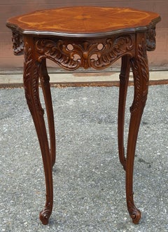 Refinished French Louis XV style Carved Walnut and Marquetry Side or Lamp Table