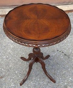 Refinished George II Stye Pie Crust Side Wine Plant Lamp Table, Circa 1890s