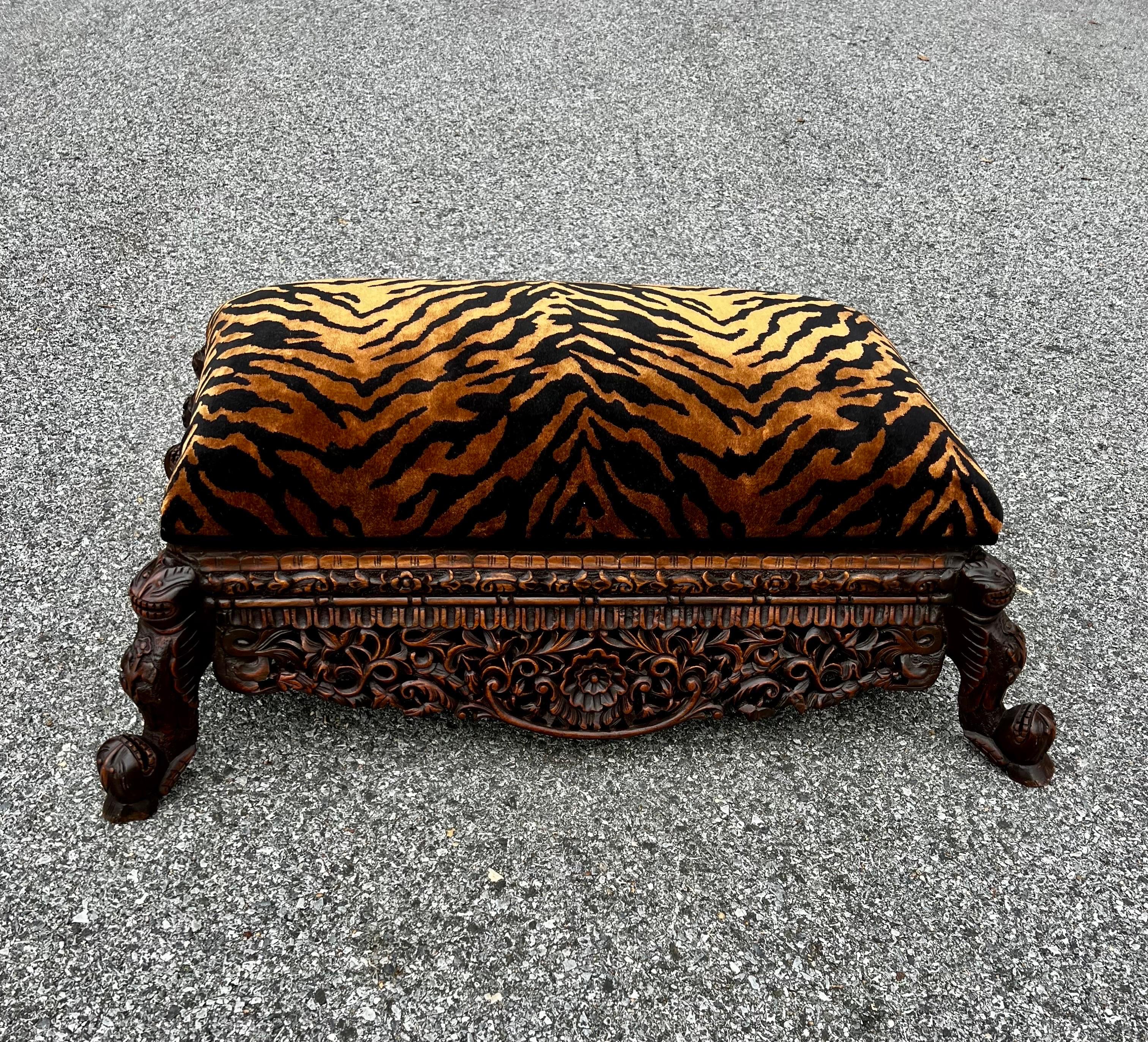 Refinished Late 19th Century Anglo-Indian Heavily Carved Tiger Velvet Ottoman  (Anglo-indisch) im Angebot
