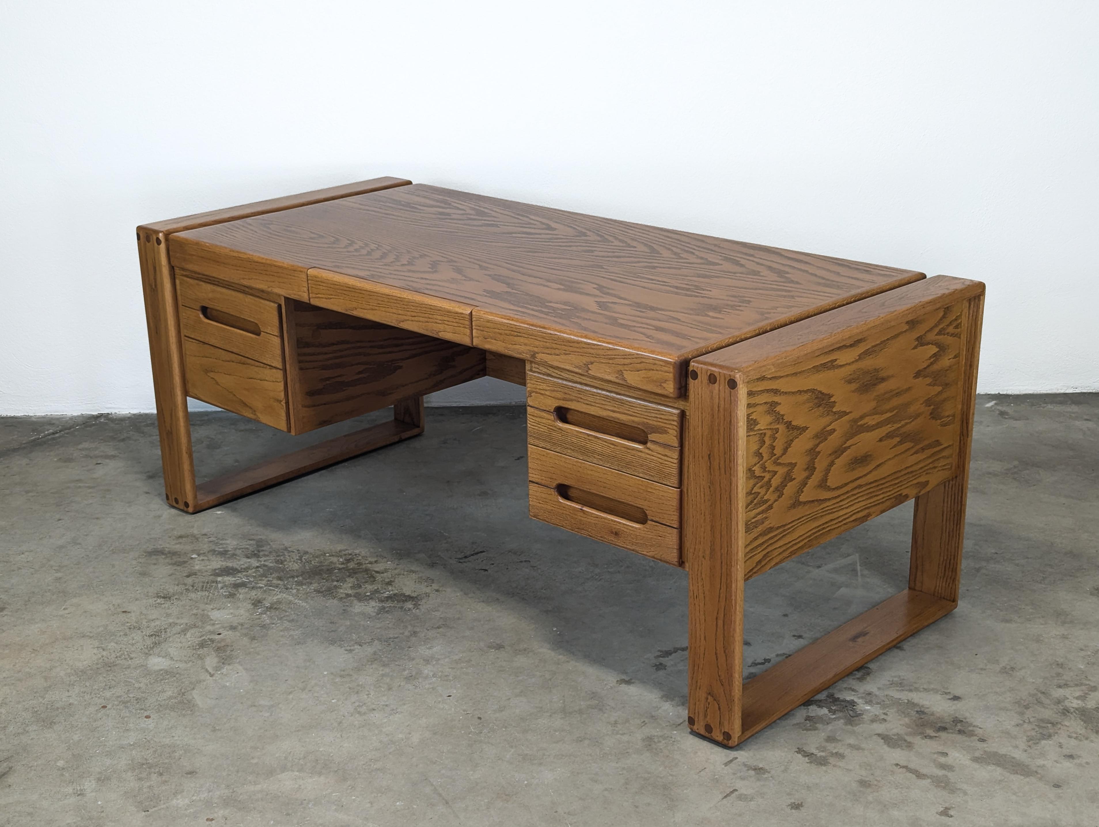 Refinished Lou Hodges Handcrafted Oak Desk for California Design Group, c1970s 1