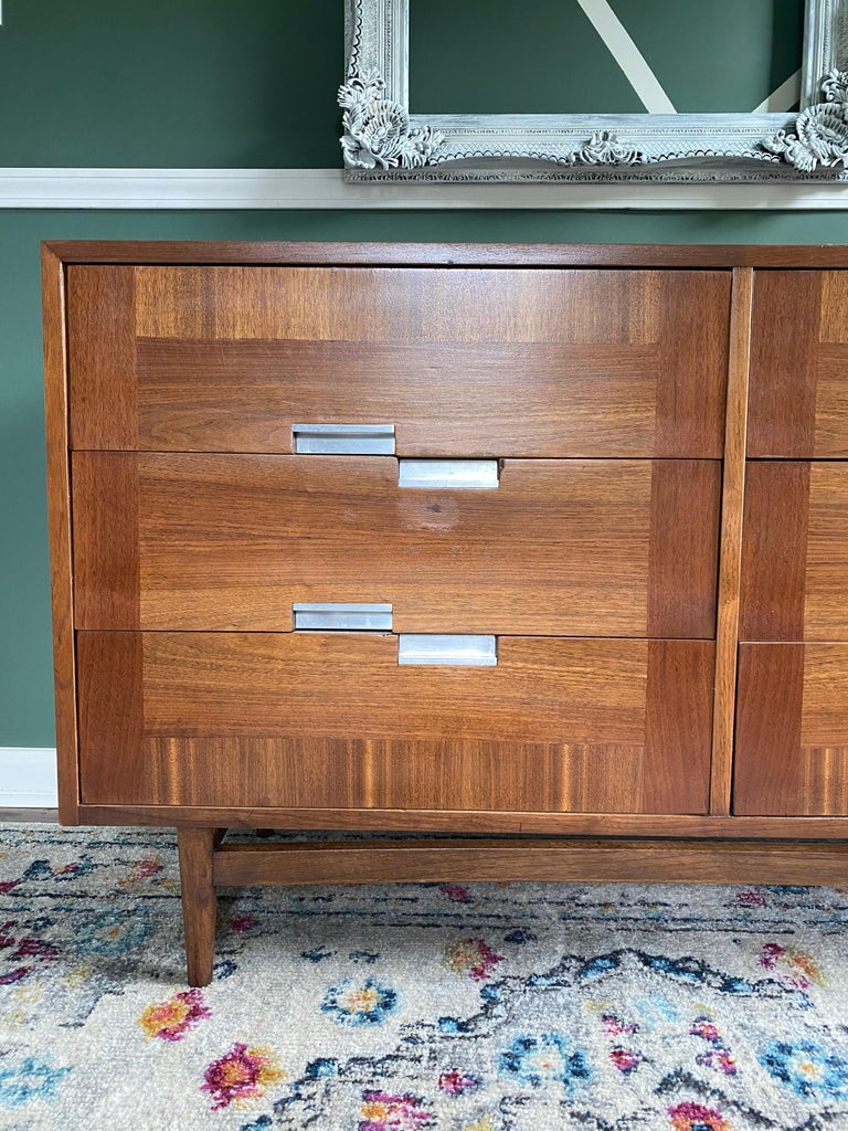Refinished Mcm American of Martinsville Low-boy Walnut Dresser In Good Condition For Sale In Medina, OH