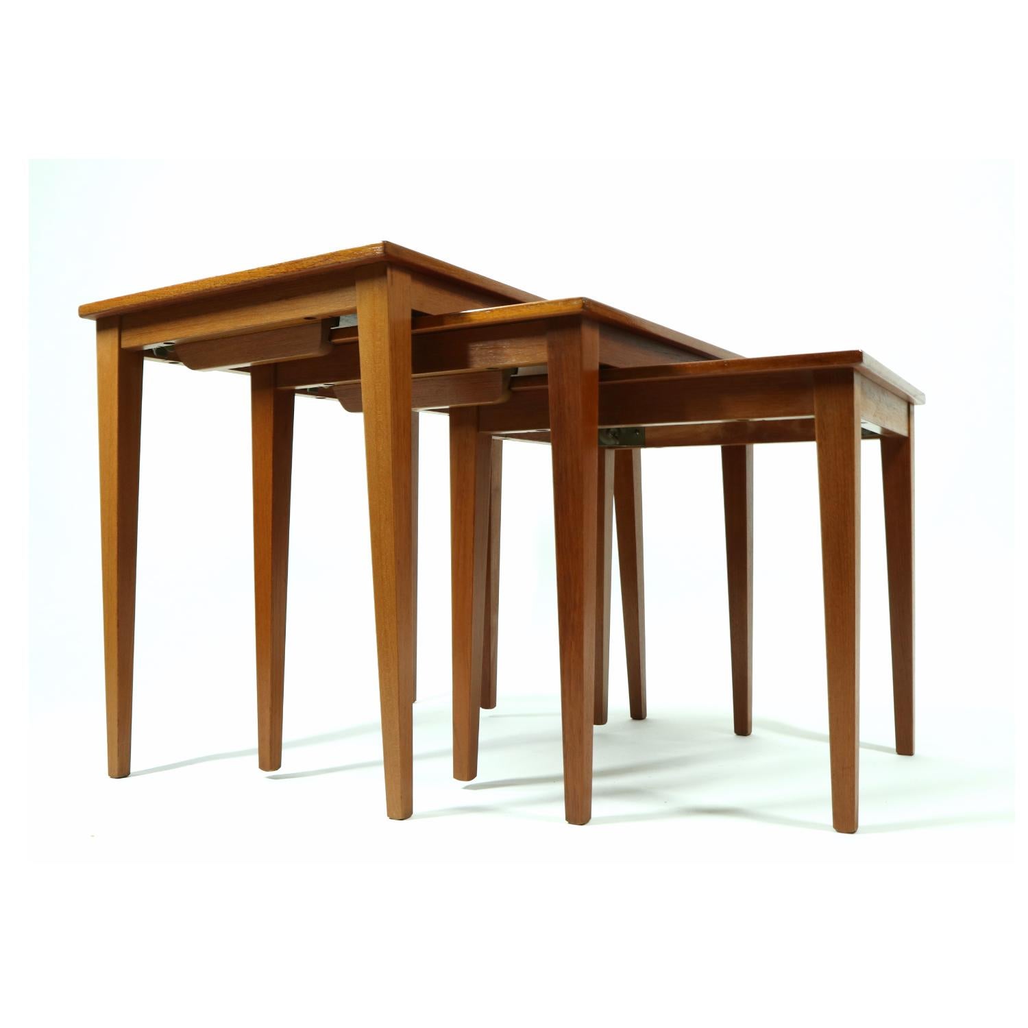 Refinished Mid-Century Modern Danish Teak Nesting Tables In Excellent Condition In Chattanooga, TN