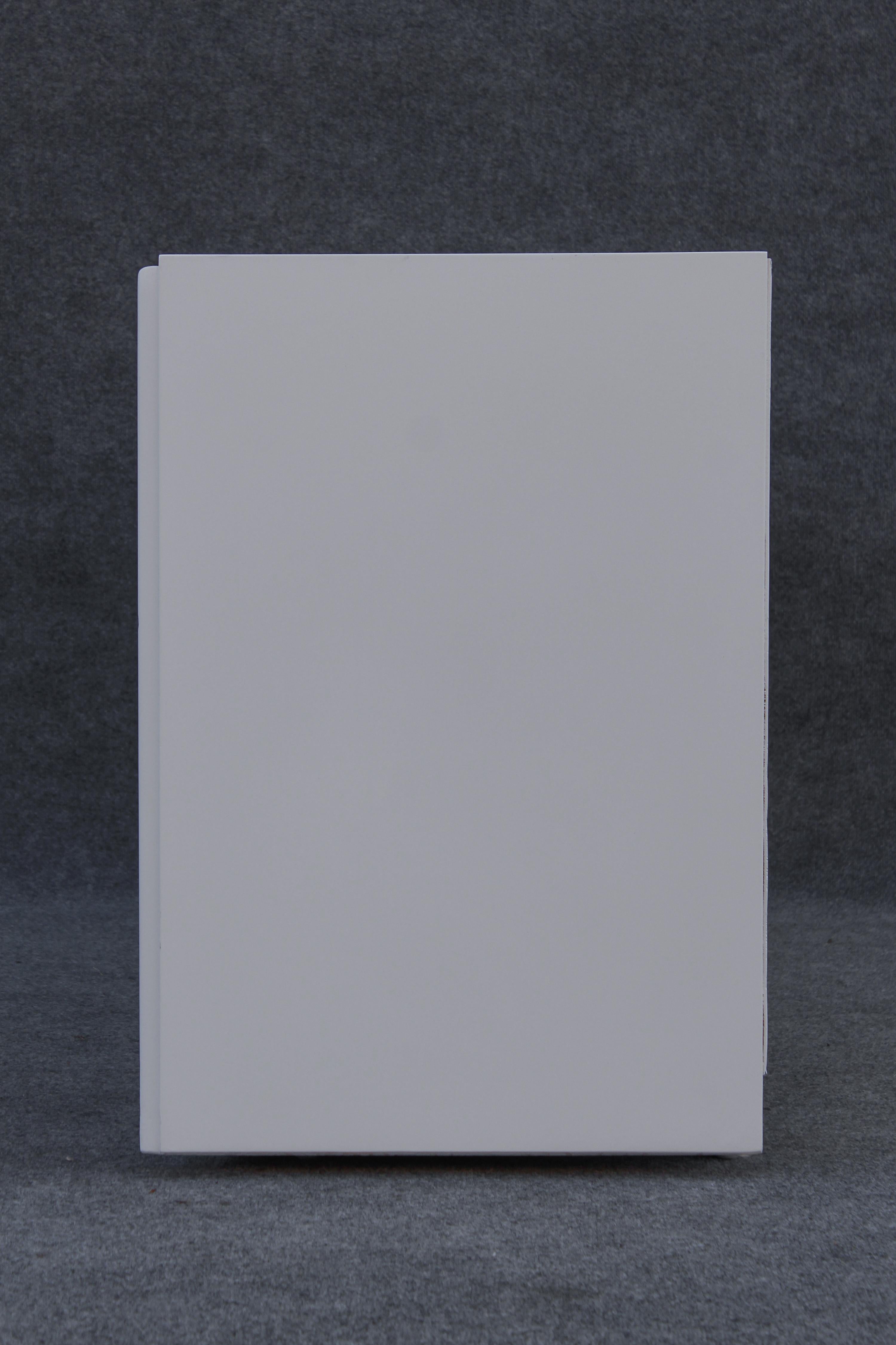 Neu lackierte Paul Frankl für John Stuart Große Kommode mit 12 Schubladen in Weiß und Nickel im Angebot 4