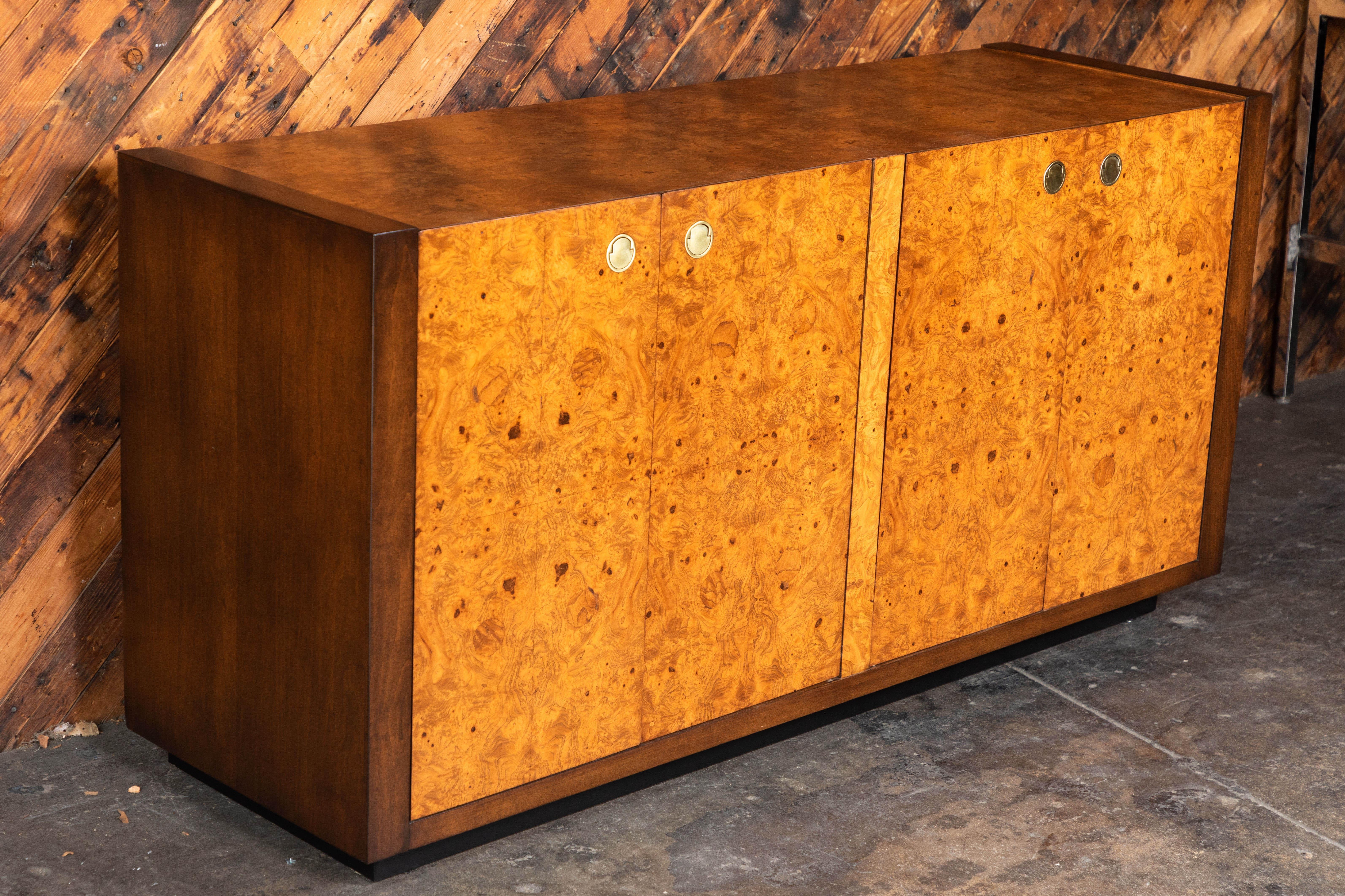 Refinished Vintage Burl and Brass Credenza by Century Furniture For Sale 6