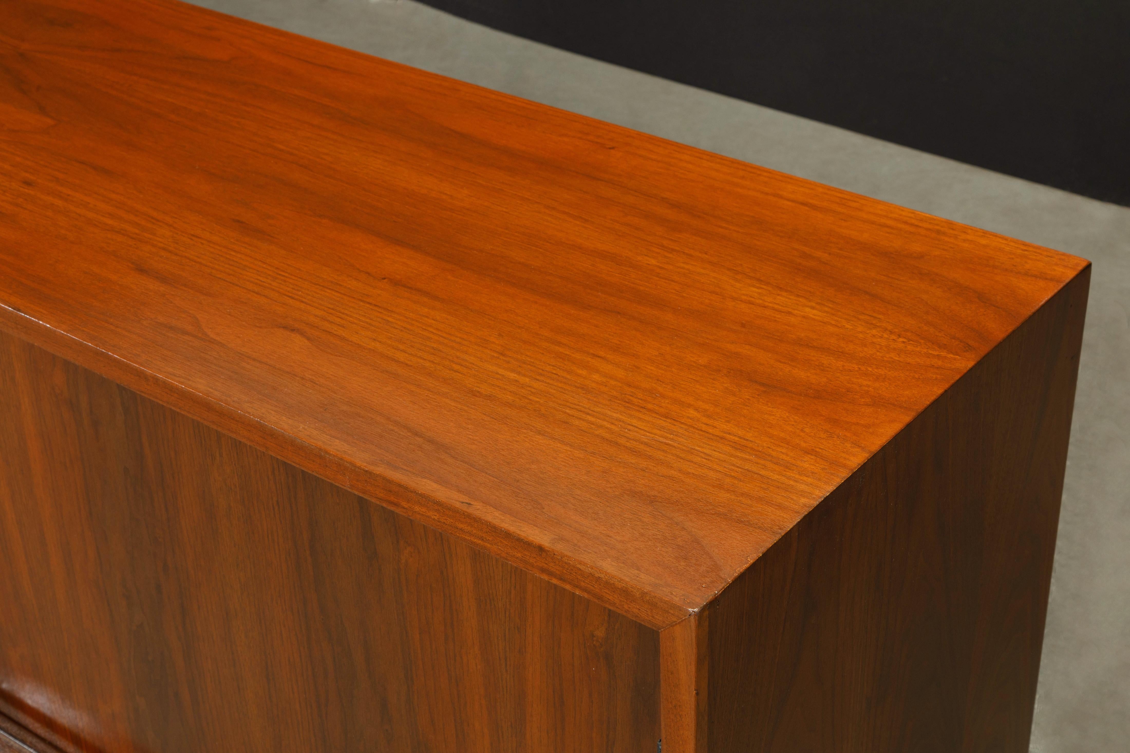 Refinished Walnut Florence Knoll Credenza for Knoll Studio, Signed  8