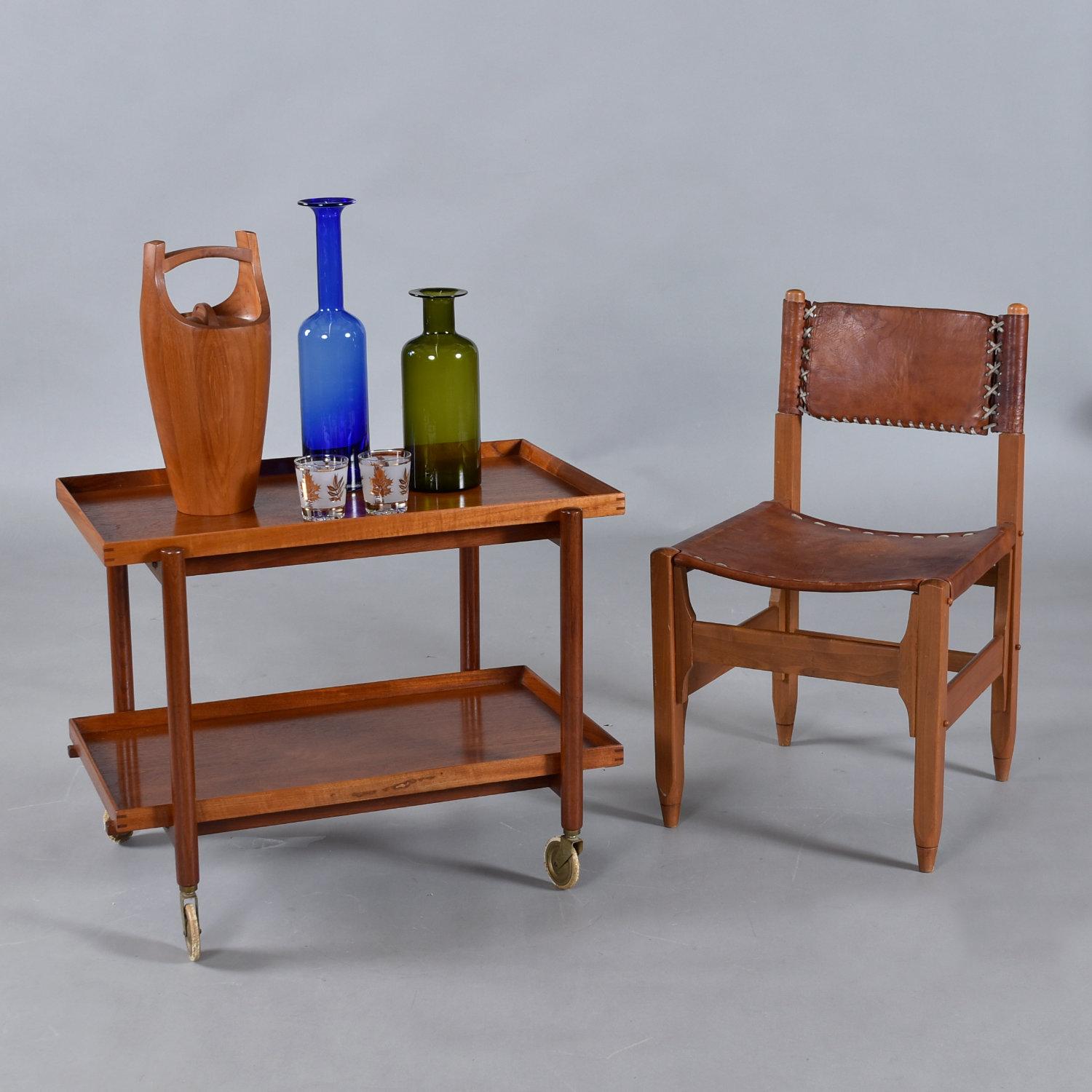 Refinshed Poul Hundevad for Vamdrup Danish Expanding Teak Bar Cart For Sale 9