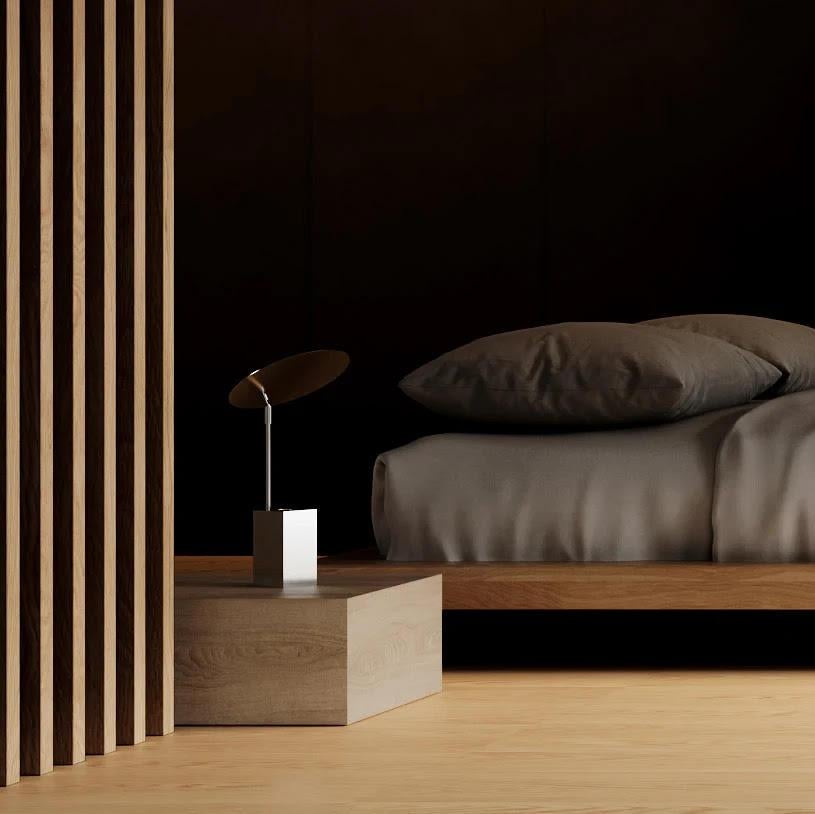 Reflect Table Lamp in Contemporary Chrome-Plated Metal. For Sale 3