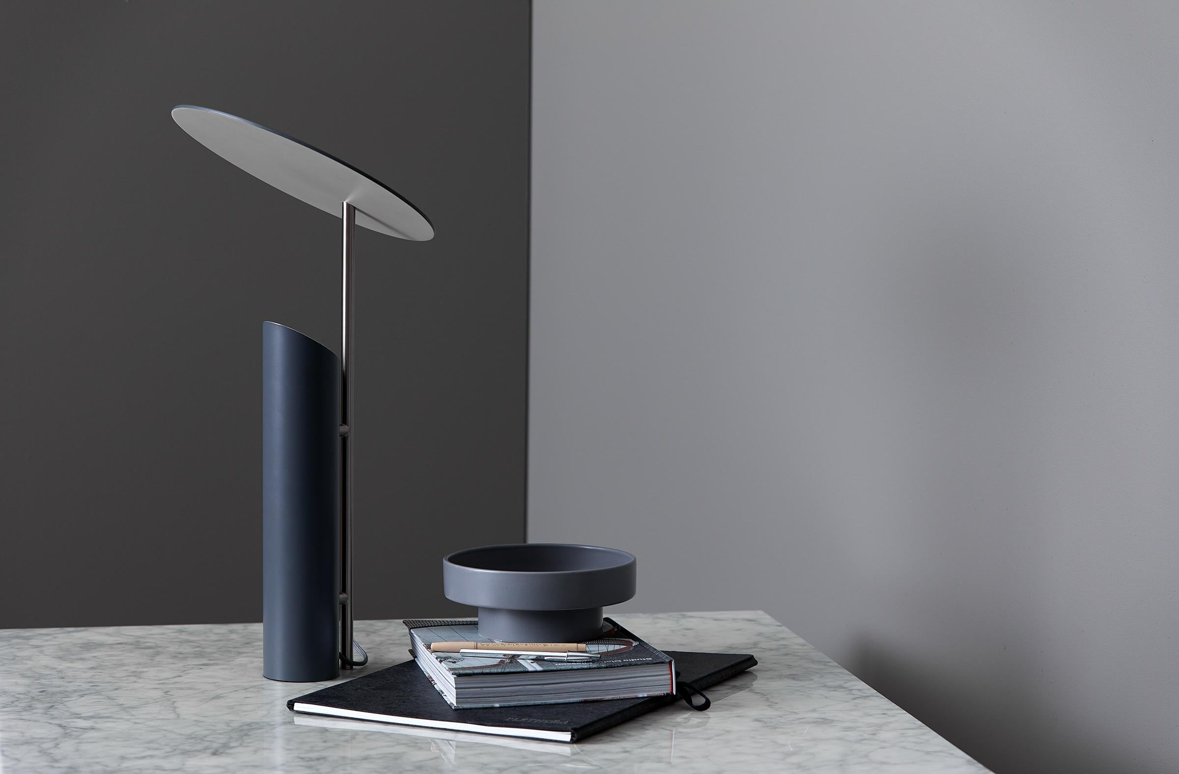 Powder-Coated Reflect Table Lamp in Grey by Verner Panton