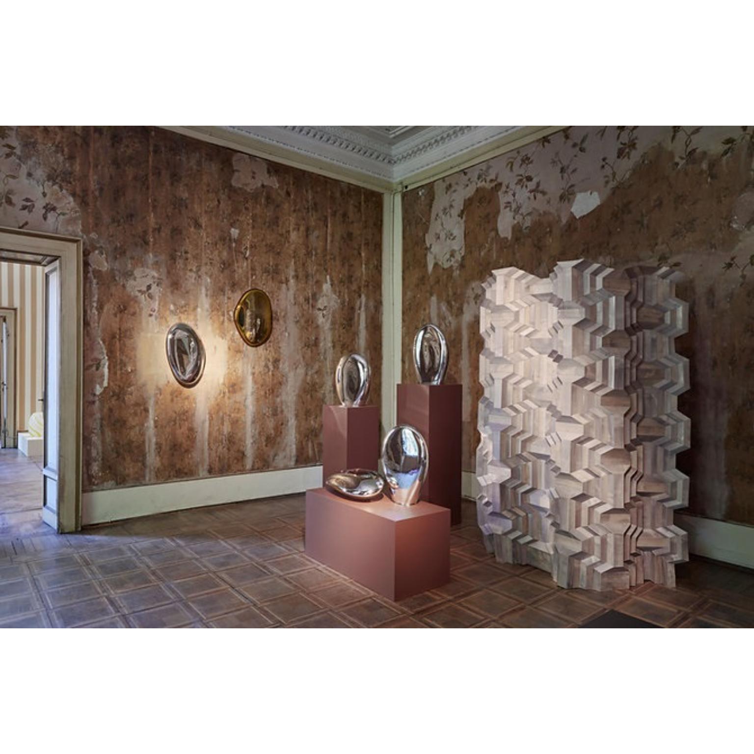 Allemand Reflecting XL Hanging Mirror Sculpture de Milena Kling en vente