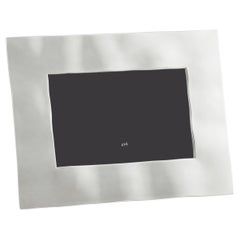 Cornice fotografica riflettente in lamiera nichelata di alta qualità, modello piccolo.