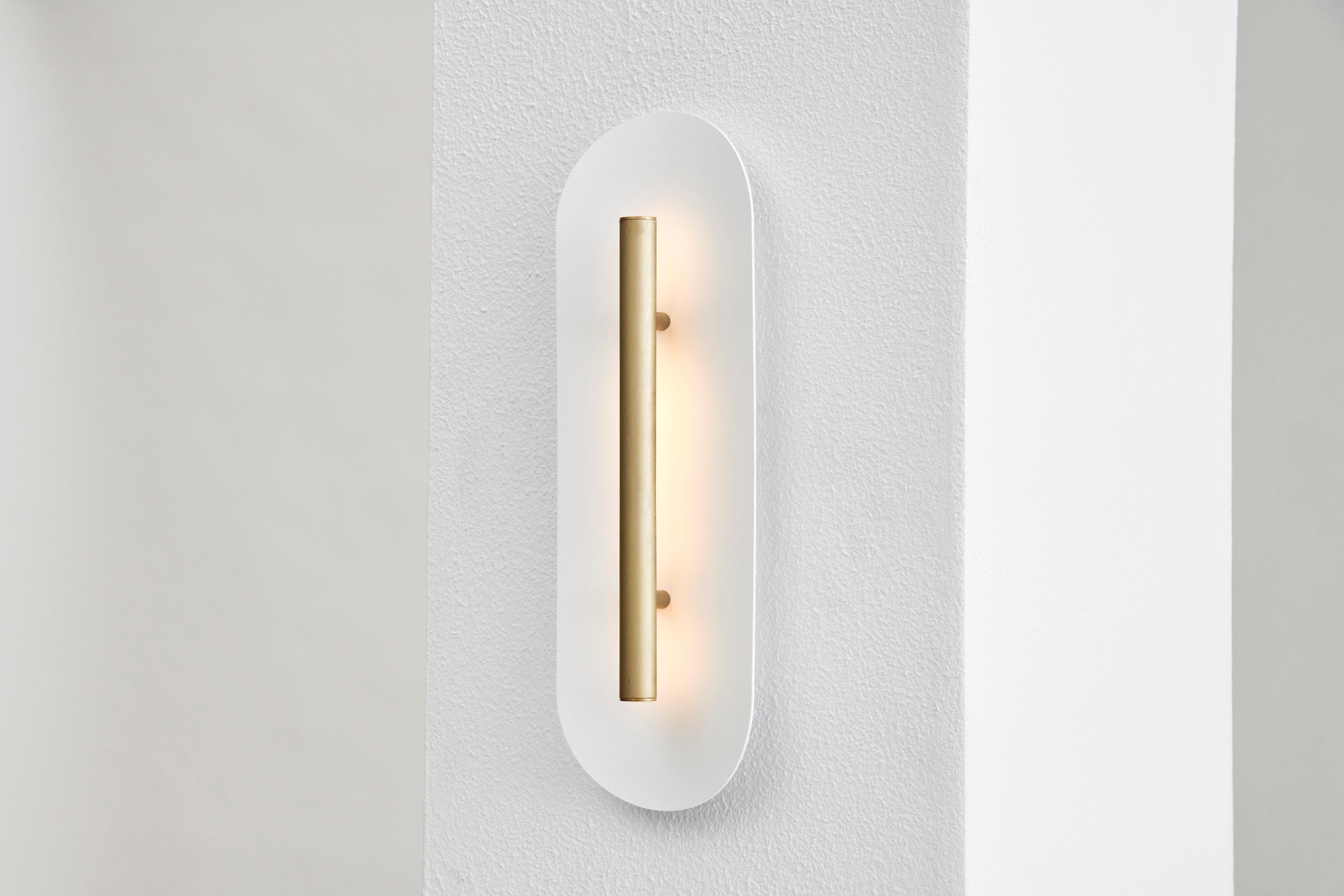 Reflector Wall Sconce 450, Lights LED, Silver Anodized / White Shade en vente 3