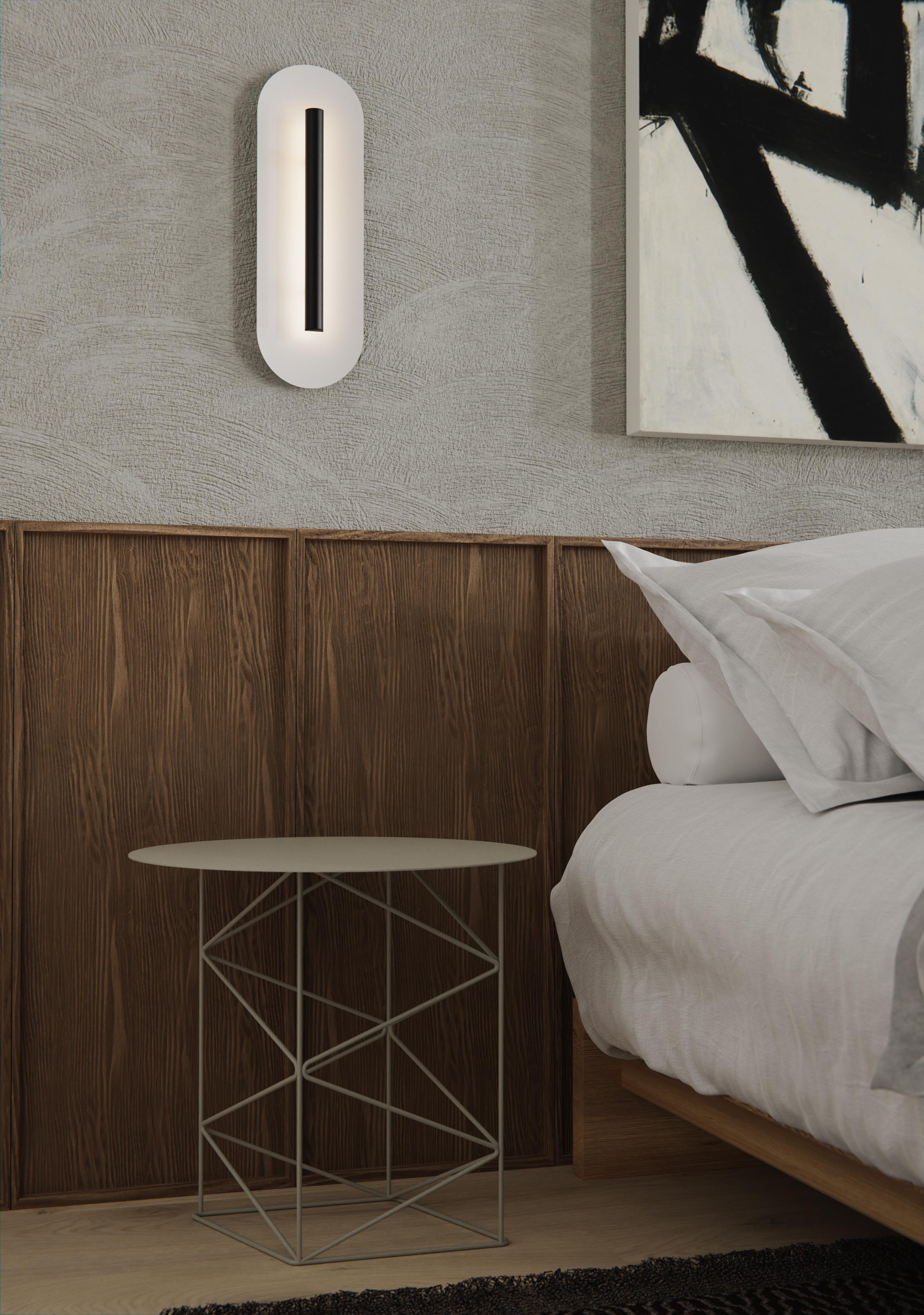 Australien Reflector Wall Sconce 450, Lights LED, Silver Anodized / White Shade en vente