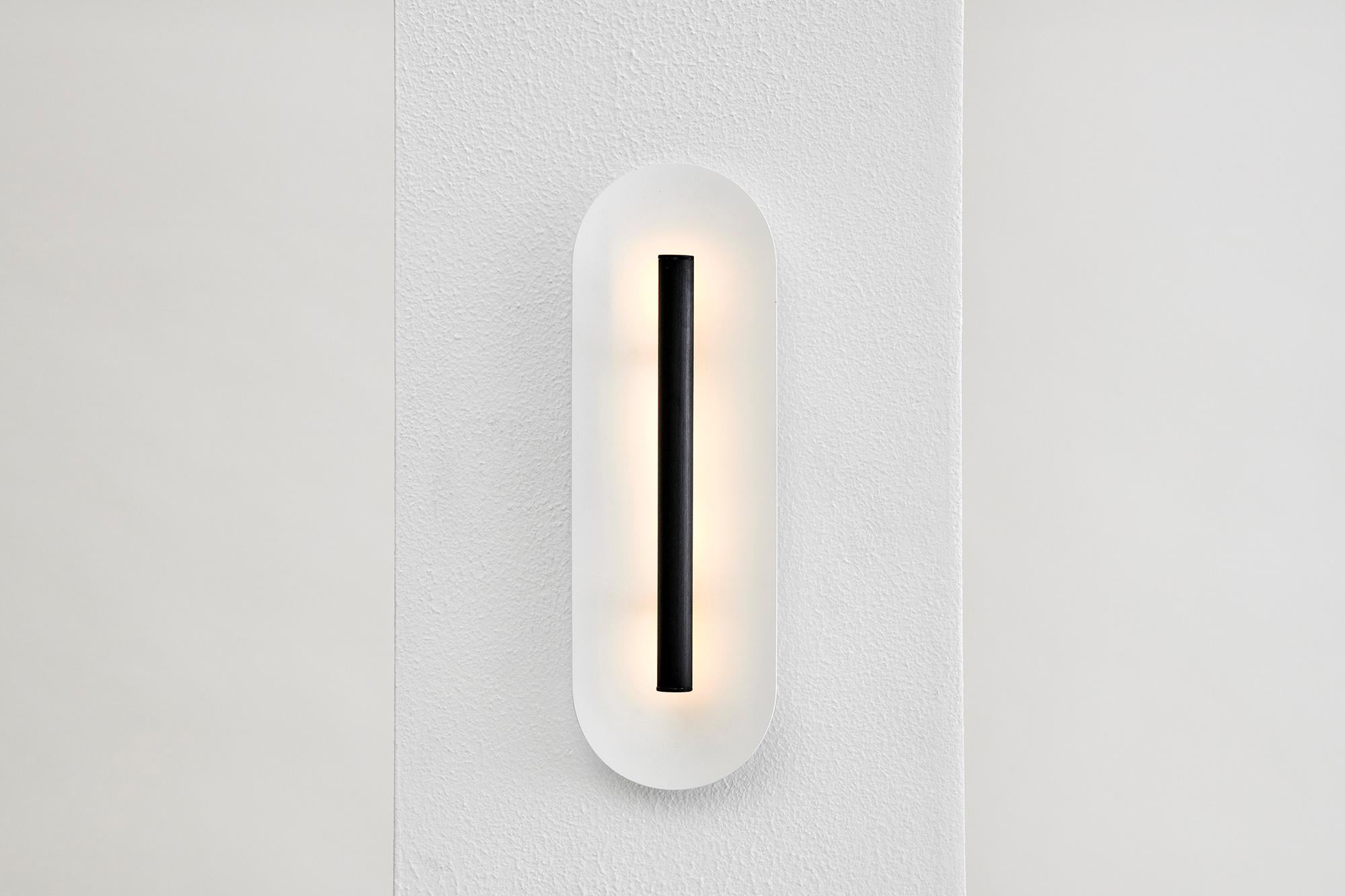 Reflector Wall Sconce 450, Lights LED, Silver Anodized / White Shade en vente 1
