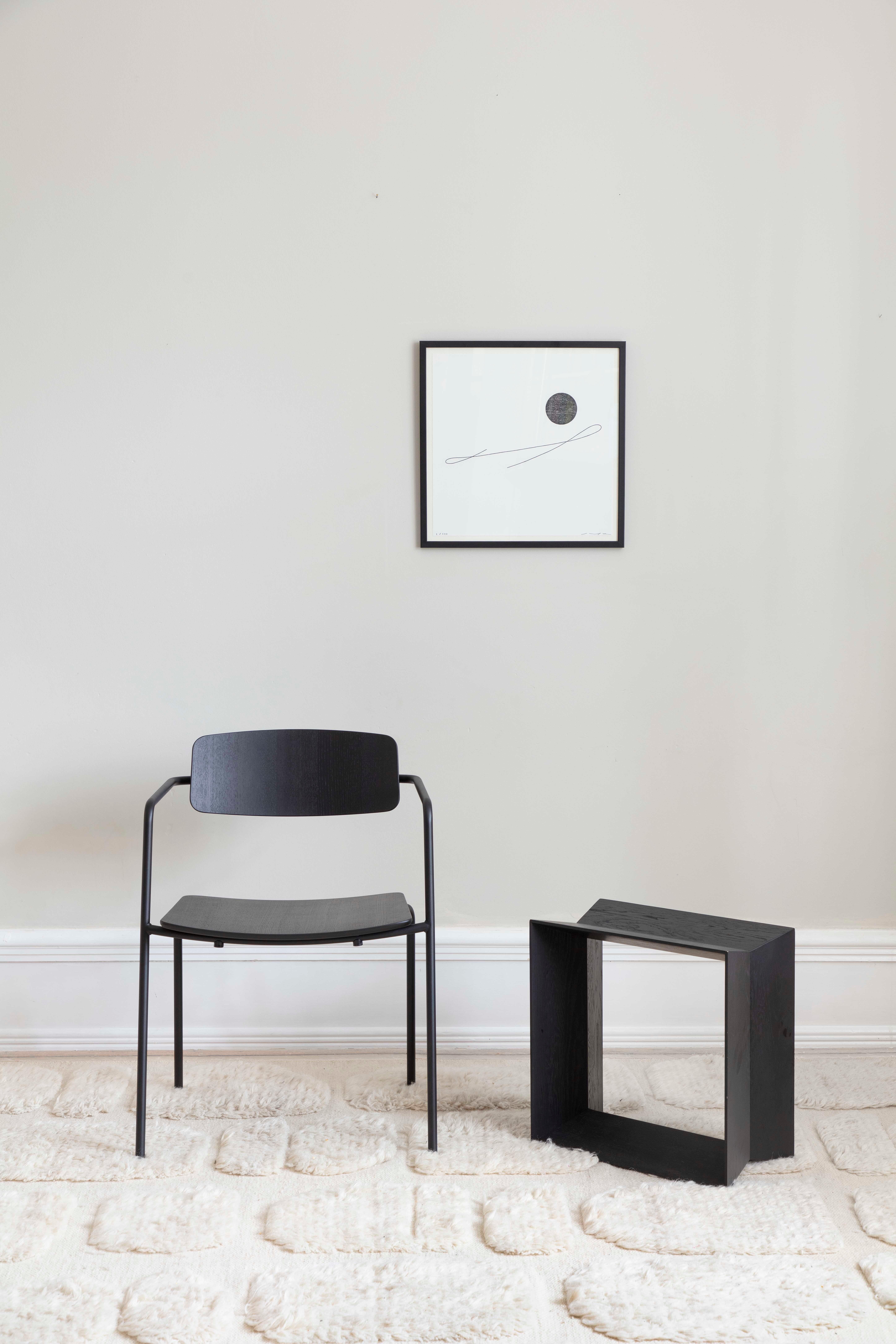 The REFLEX stool is a sculptural approach to comfortable seating. The stool consists of 1 shape multiplied 8 times. The result is a simple stool in a simple construction.

REFLEX is suitable for many settings at home whether in the hallway, living