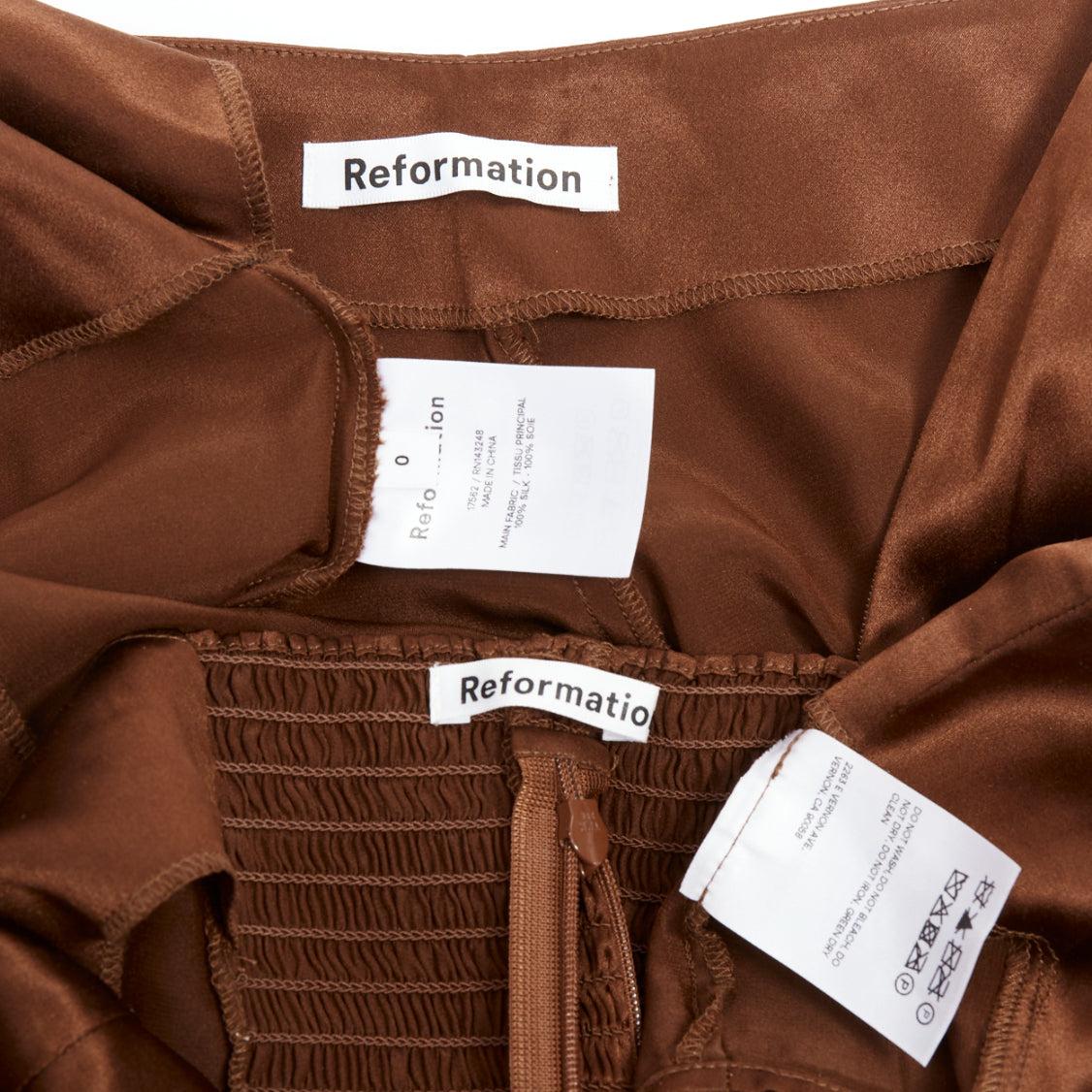 REFORMATION 100% seta marrone, top elasticizzato, pantaloni a gamba larga US0 XS in vendita 3