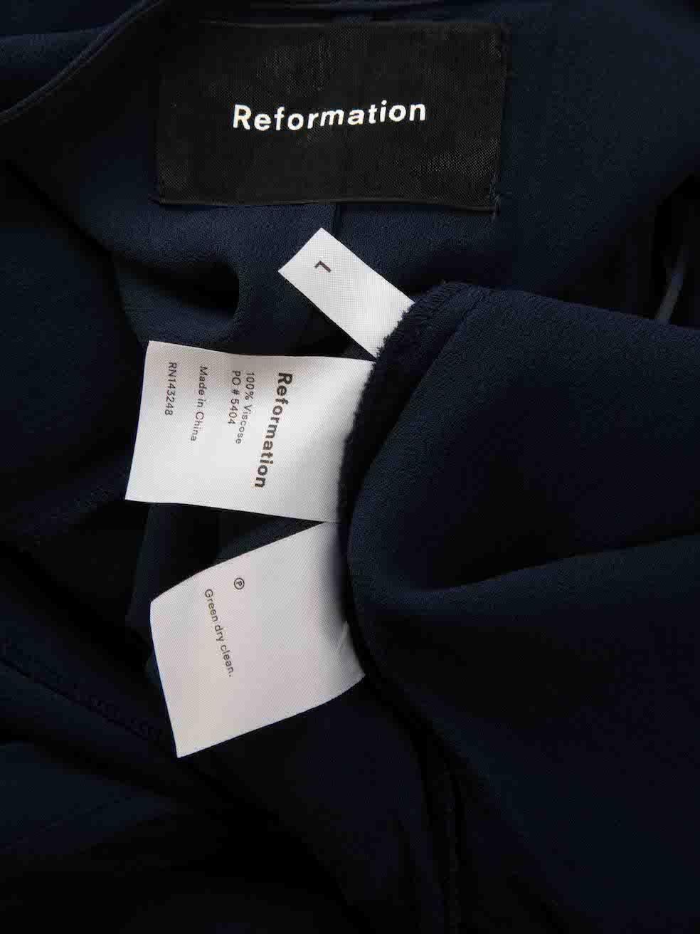 Reformation Marineblaues durchsichtiges Winslow Maxi-Wickelkleid Größe L Damen im Angebot