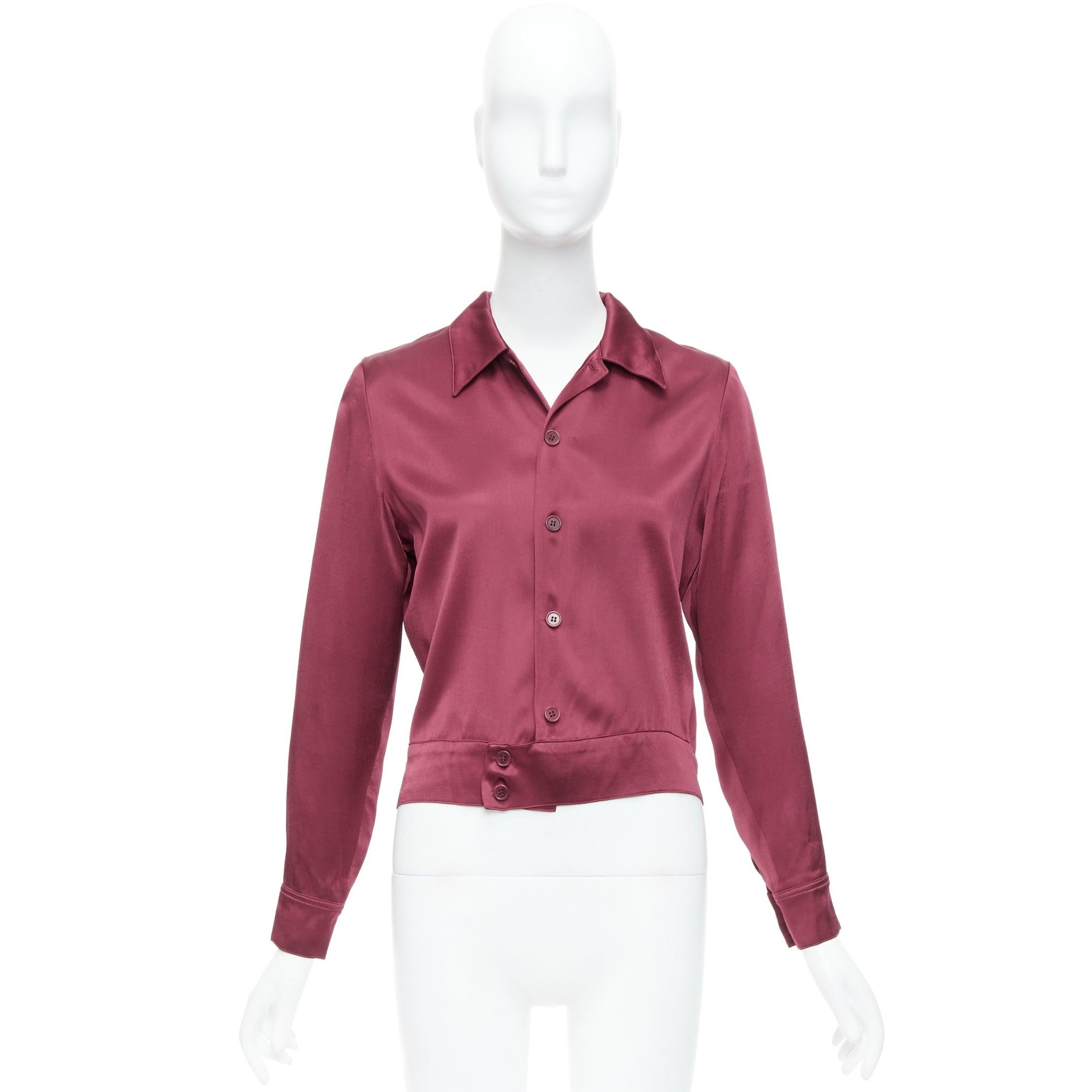 REFORMATION veste crop en satin rouge brodée Not Your Baby XS en vente 4
