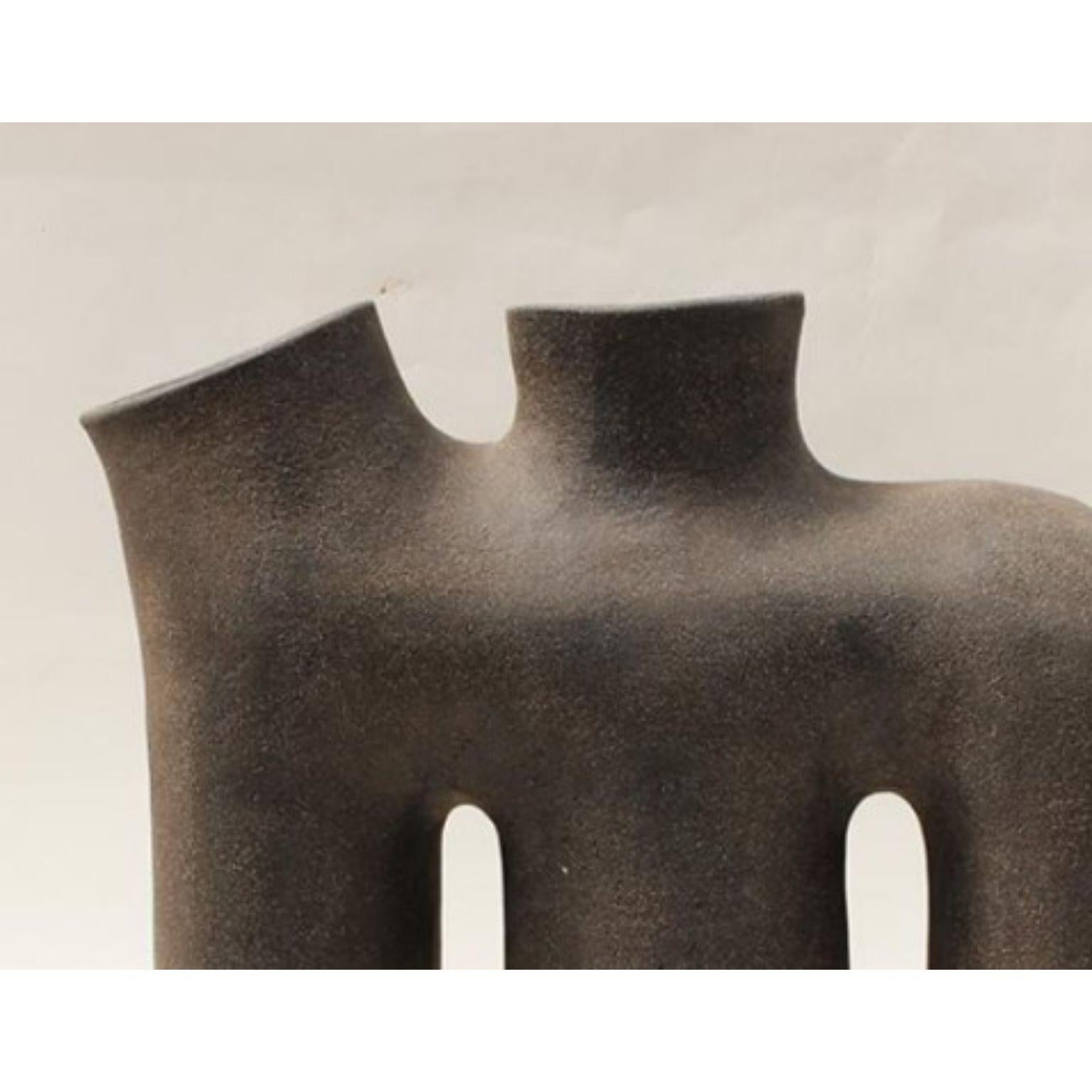 Postmoderne Lampe en grès Refuge n° 5 d'Elisa Uberti en vente