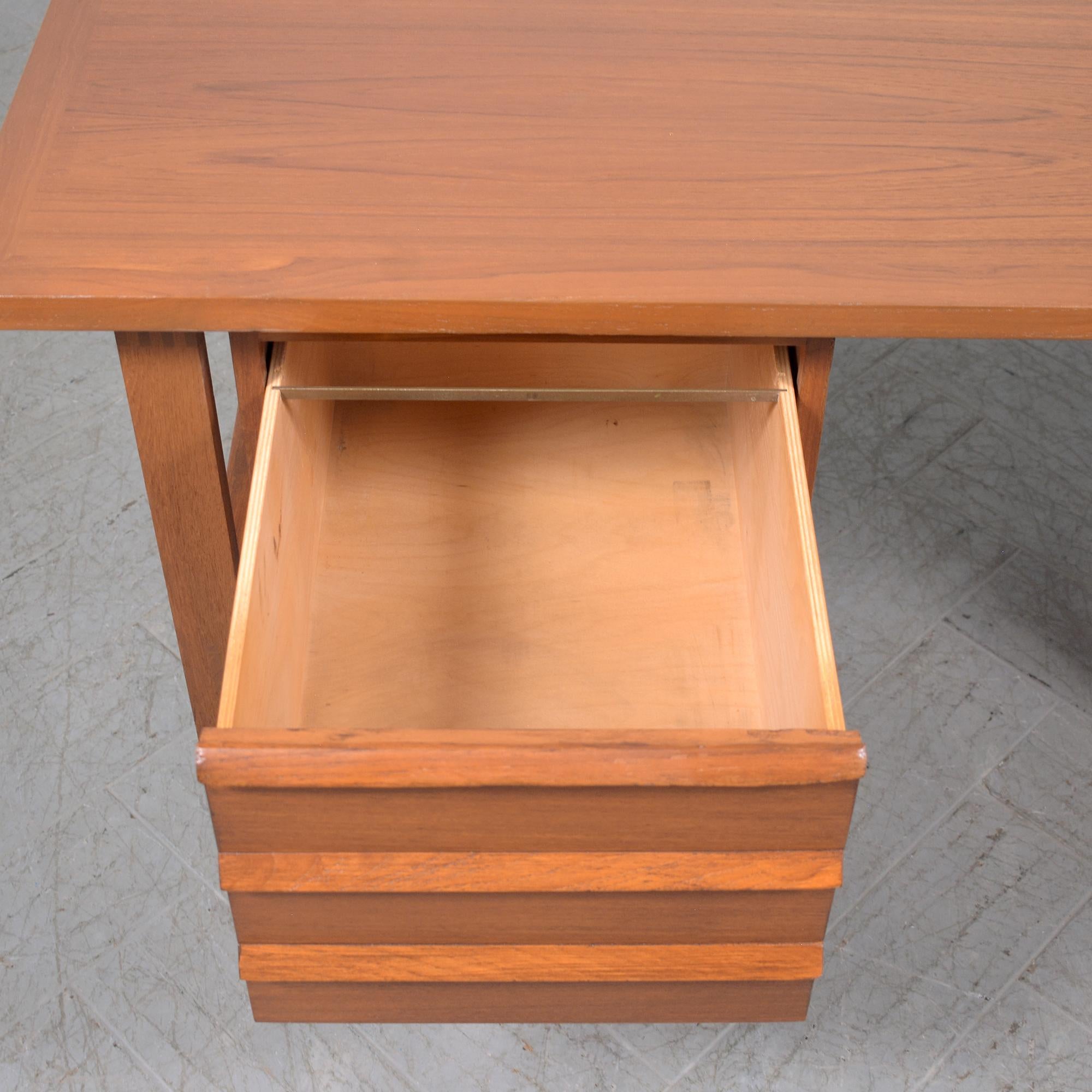 Refurbished Danish Modern Teak Executive Desk with Storage In Good Condition For Sale In Los Angeles, CA