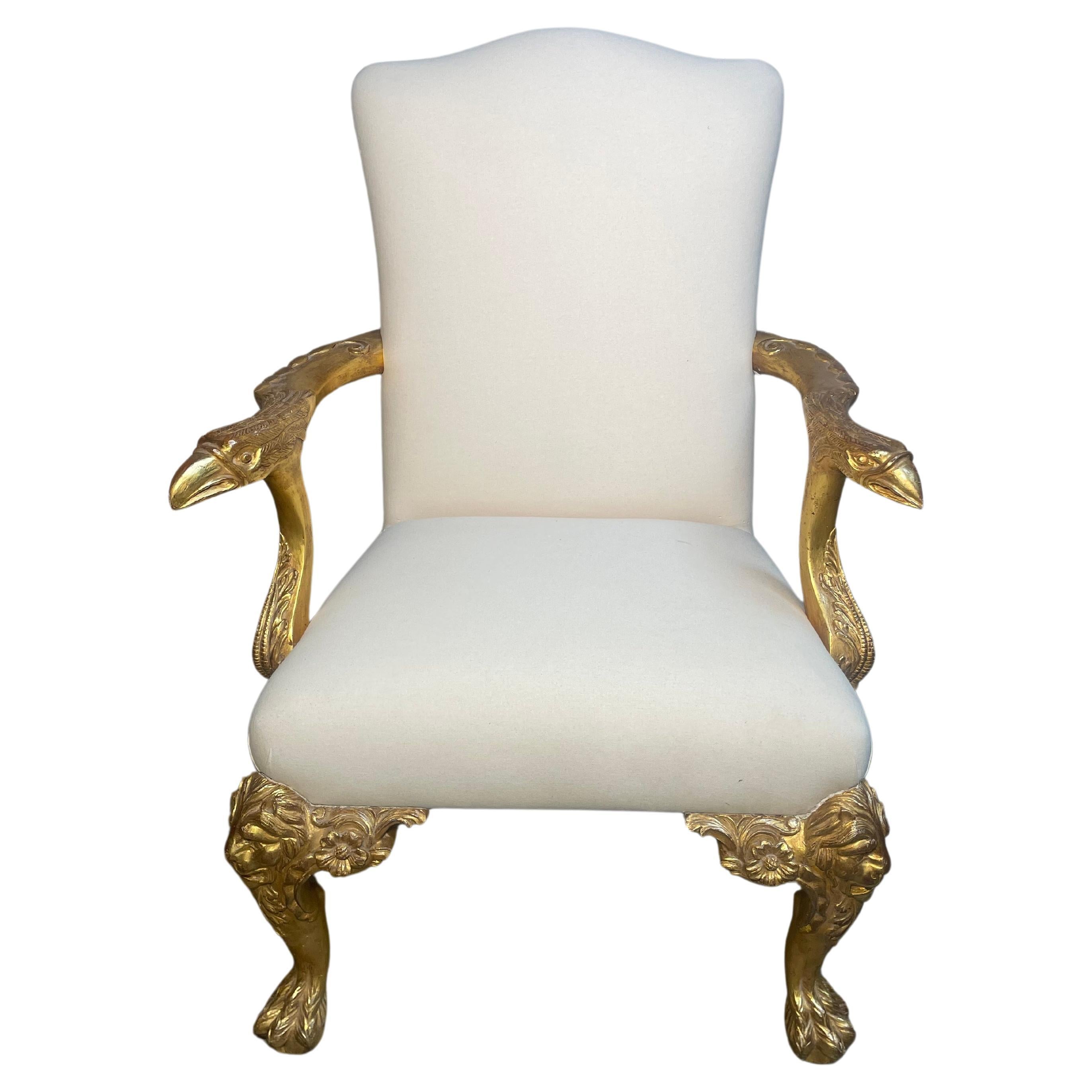 Chaise restaurée à la main sculptée de lion et de canard en vente