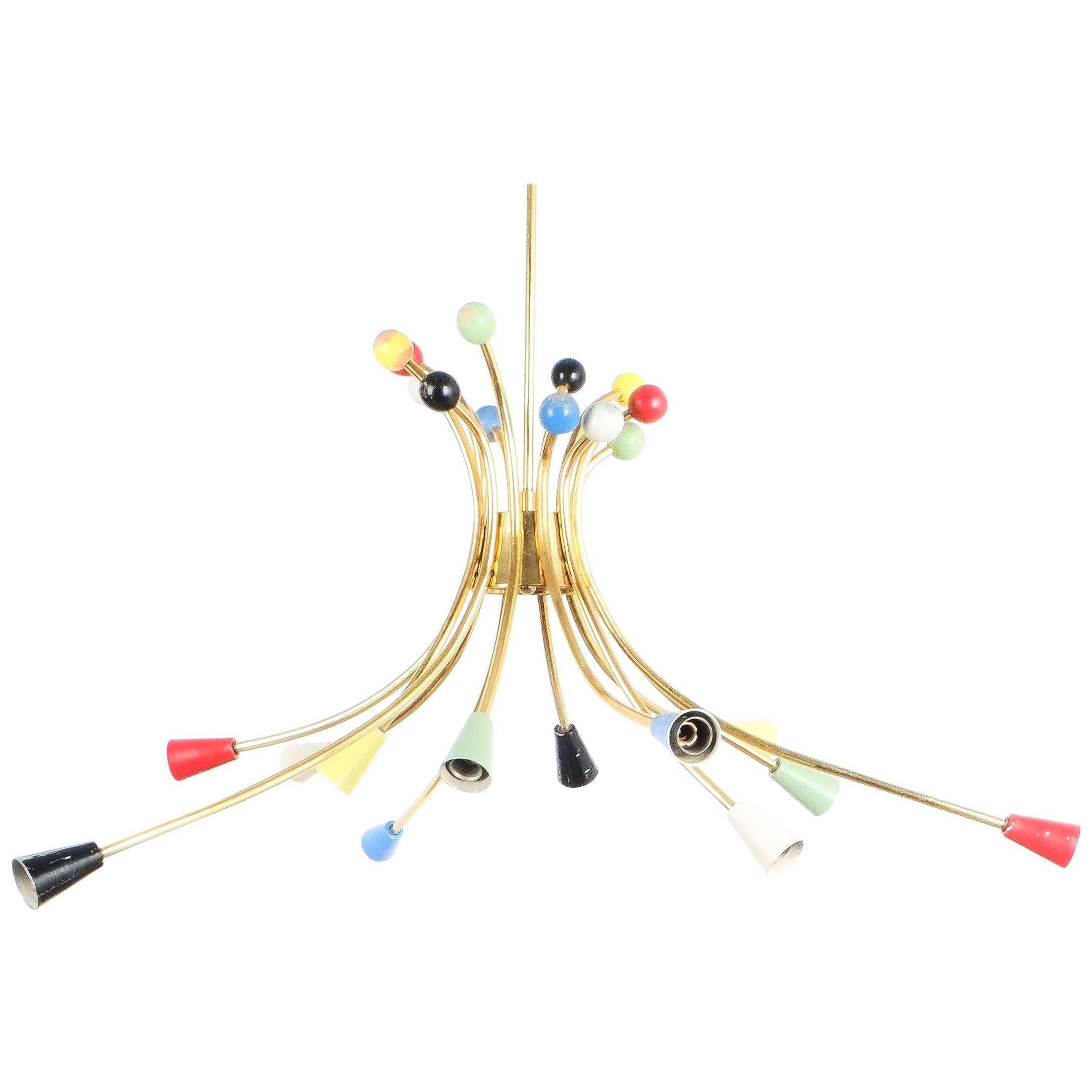 Araña Sputnik Reformada Latón Multicolor Mediados de Siglo, Italia, 1950