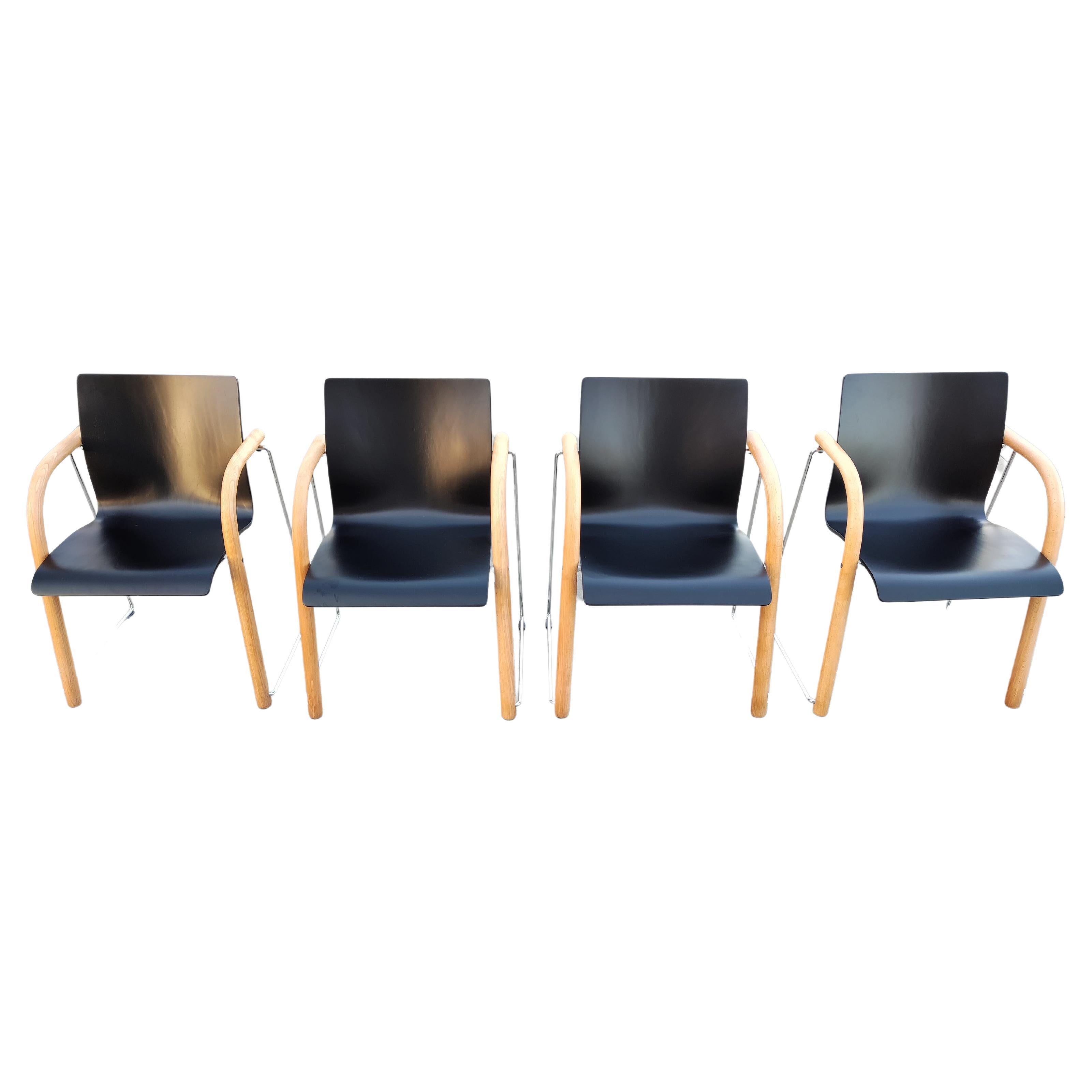 Refurbished Thonet Chairs 320 by Wulf Schneider and Ulrich Bohme, Austria 1984