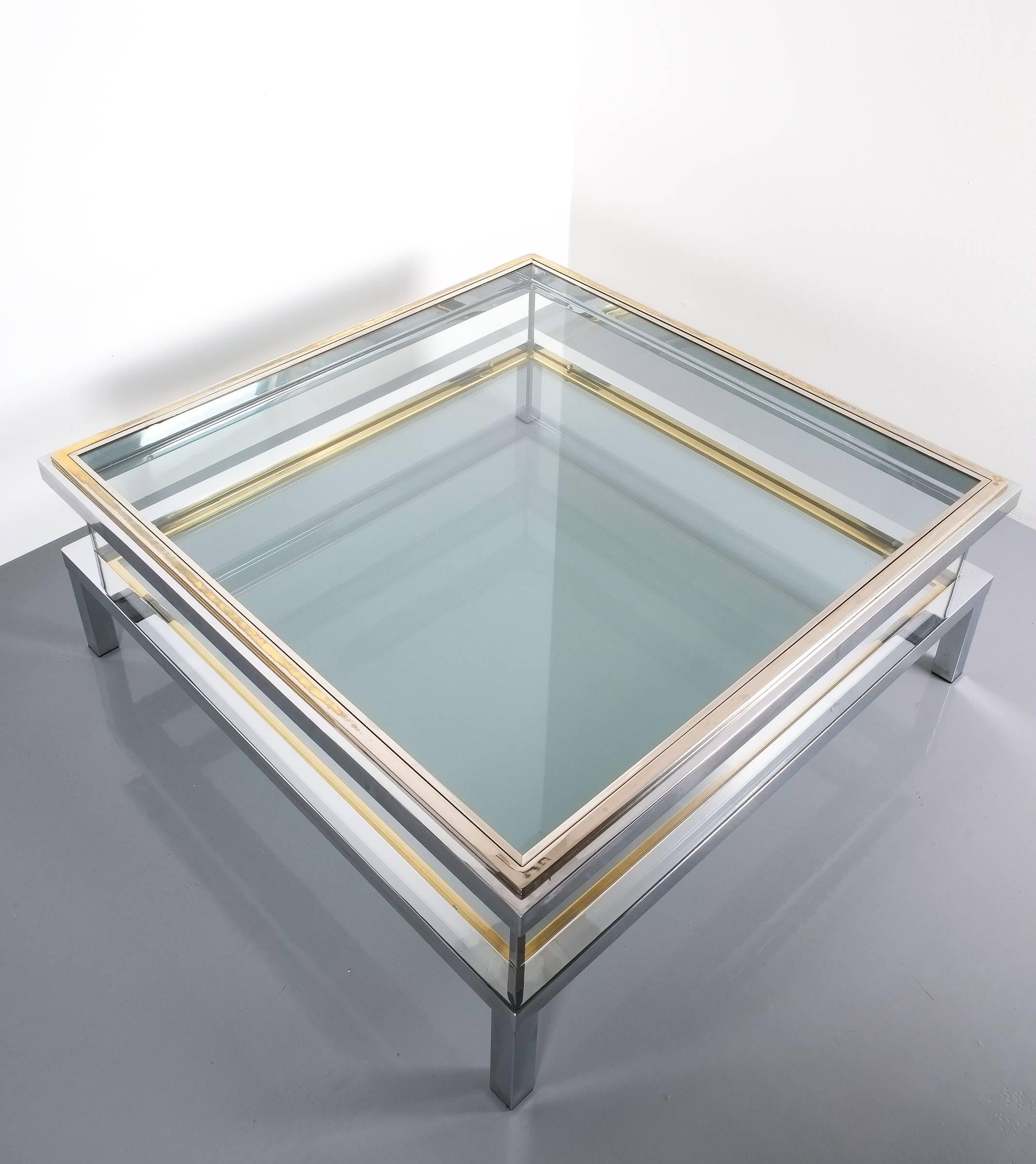 Steel Refurbished Very Large Maison Jansen Brass and Chrome Vitrine Coffee Table, 1970 For Sale