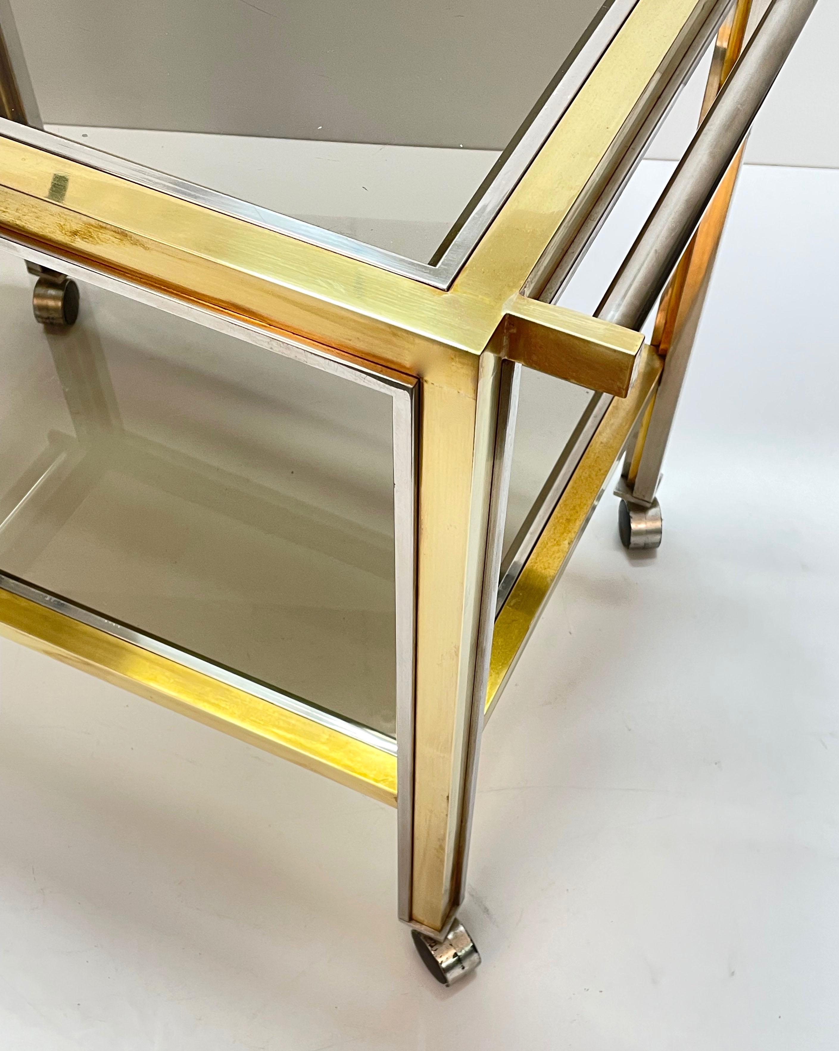 Rega Style Midcentury Brass and Chrome Italian Bar Cart with Glass Shelves 1970s For Sale 5
